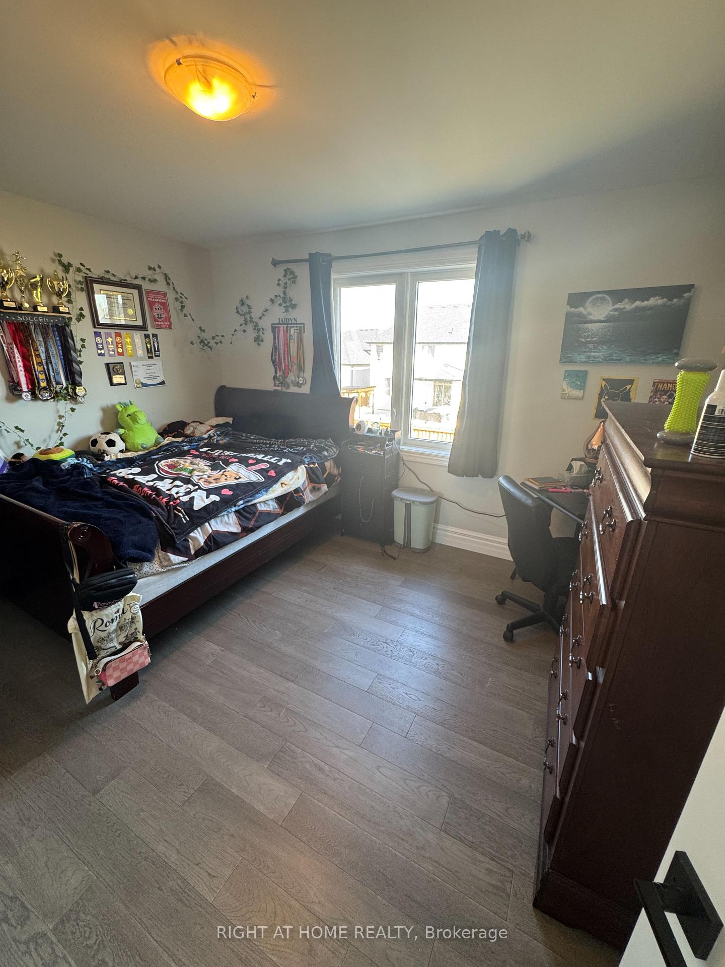Photo 28 of 1592 Bowler Drive, Windsor — HOMEH