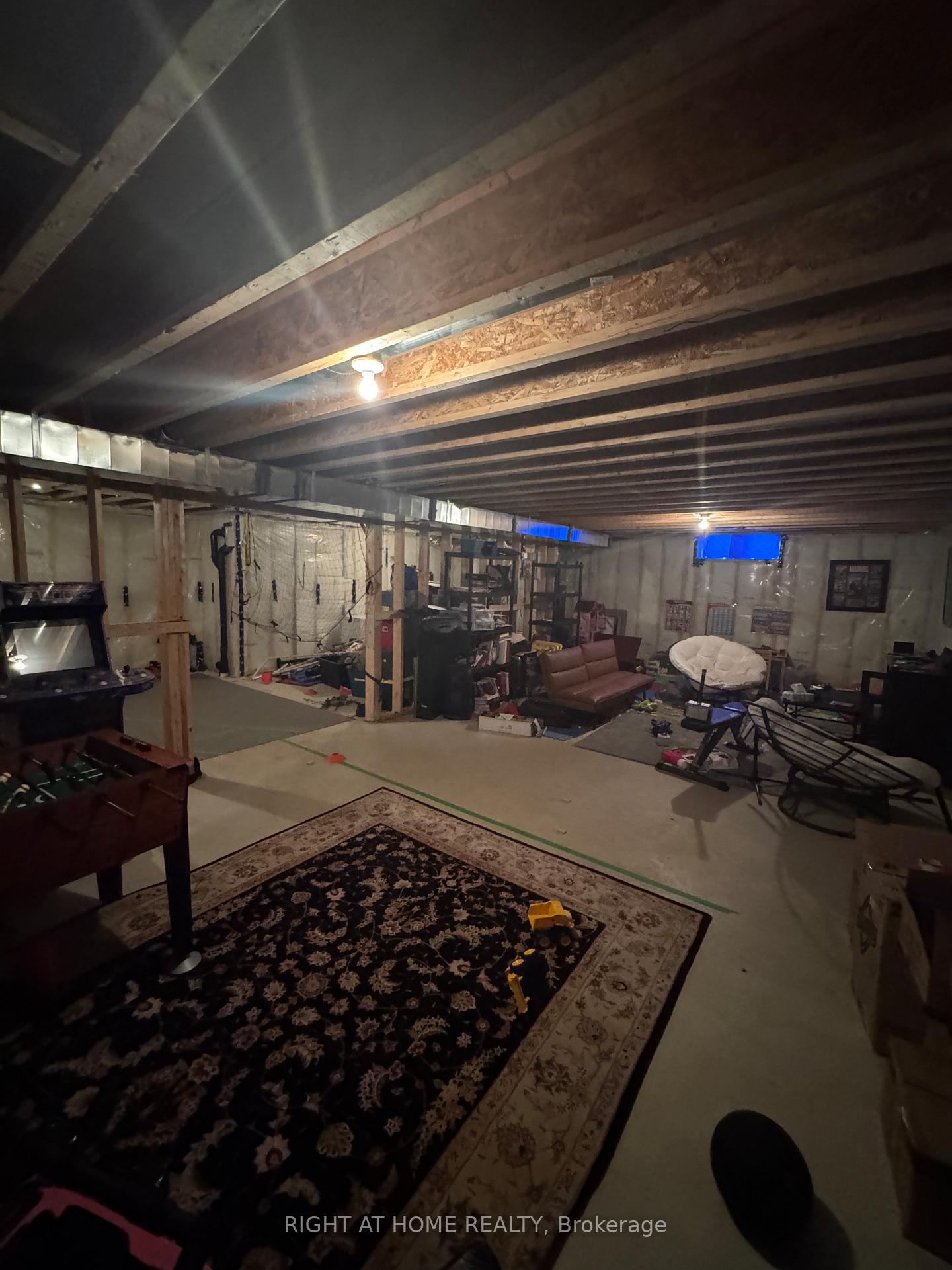 Photo 31 of 1592 Bowler Drive, Windsor — HOMEH