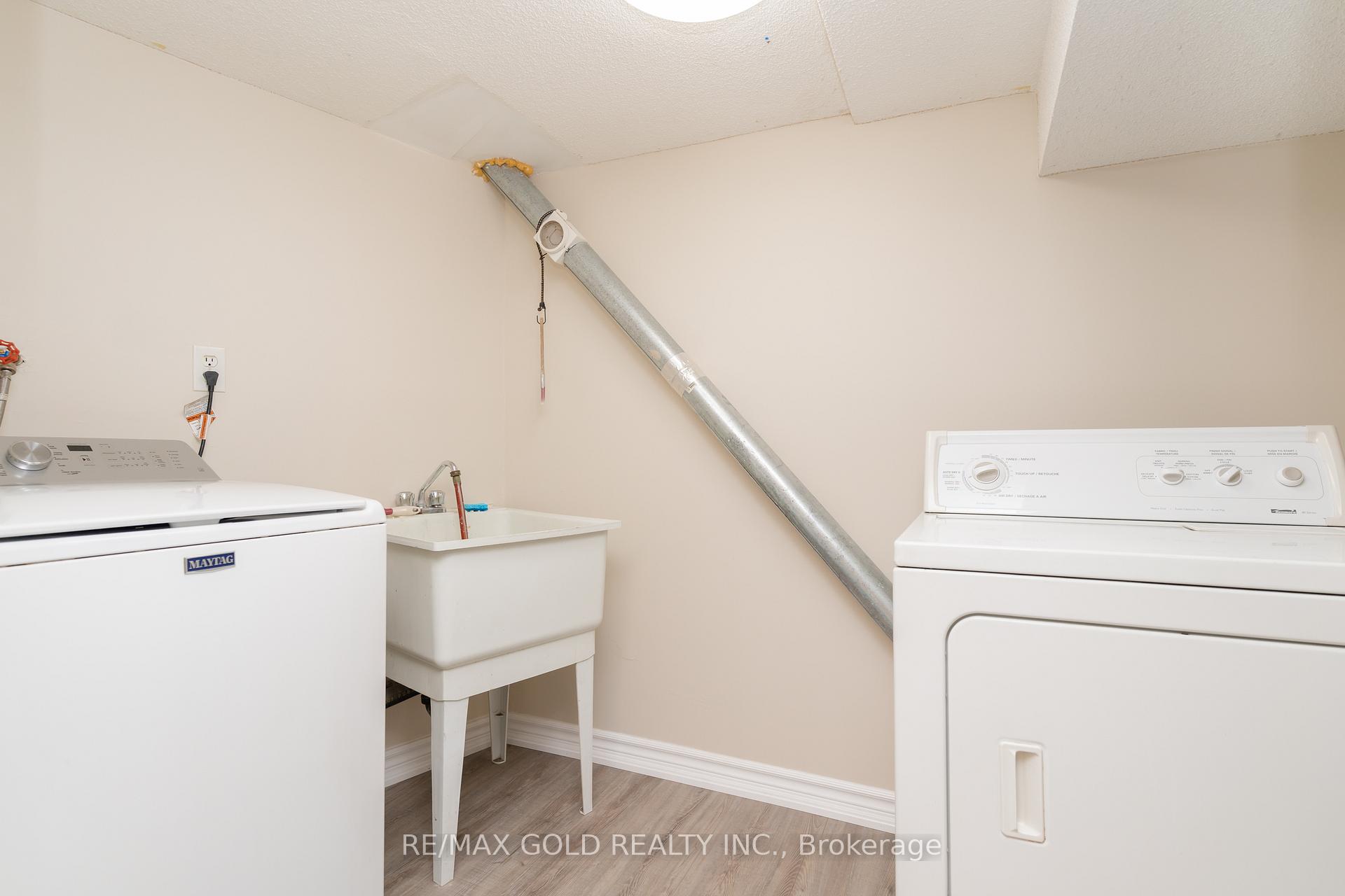 Photo 27 of 7 Wadsworth Circle, Brampton, Snelgrove — HOMEH