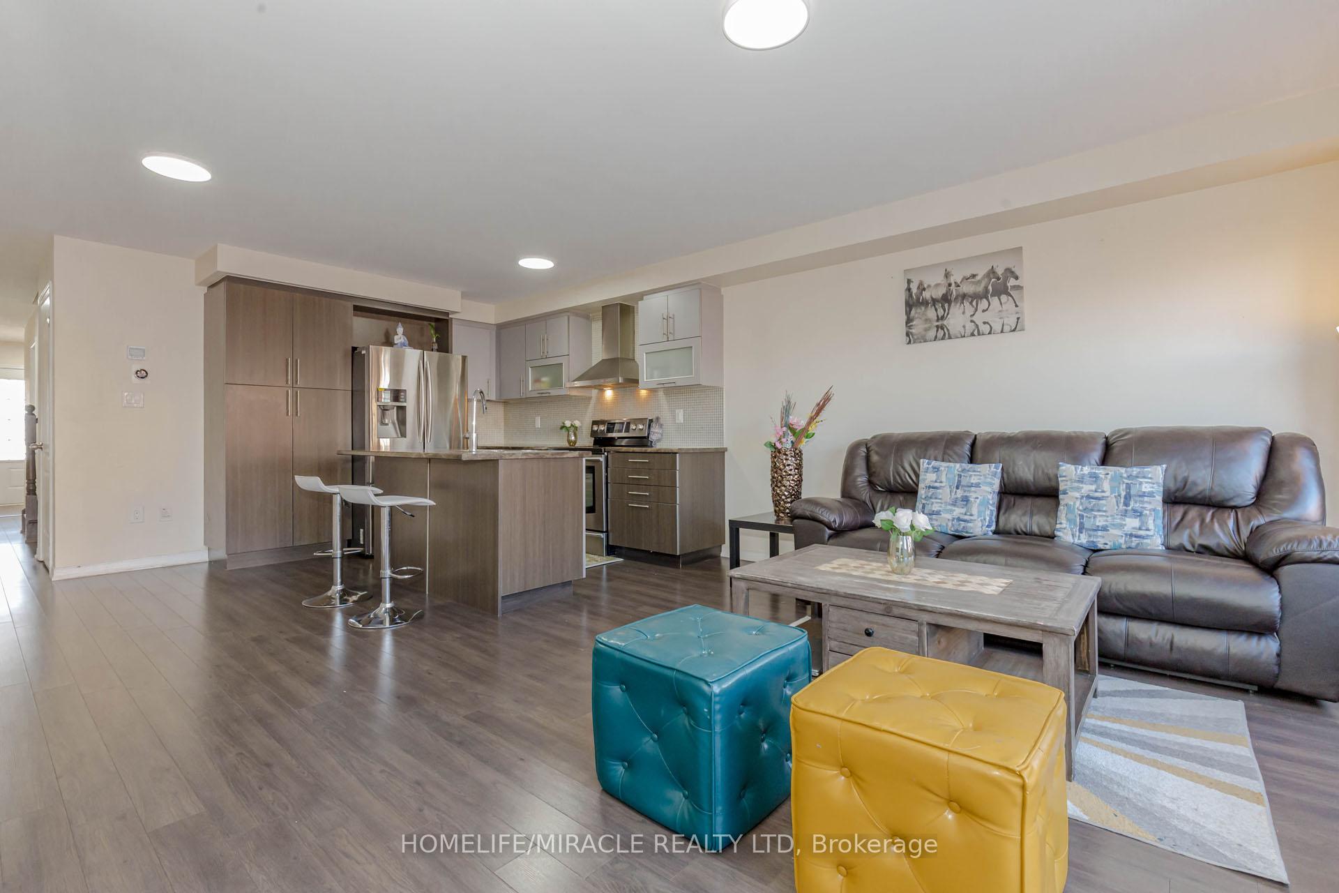 Photo 20 of 138 Baffin Crescent, Brampton, Northwest Brampton — HOMEH