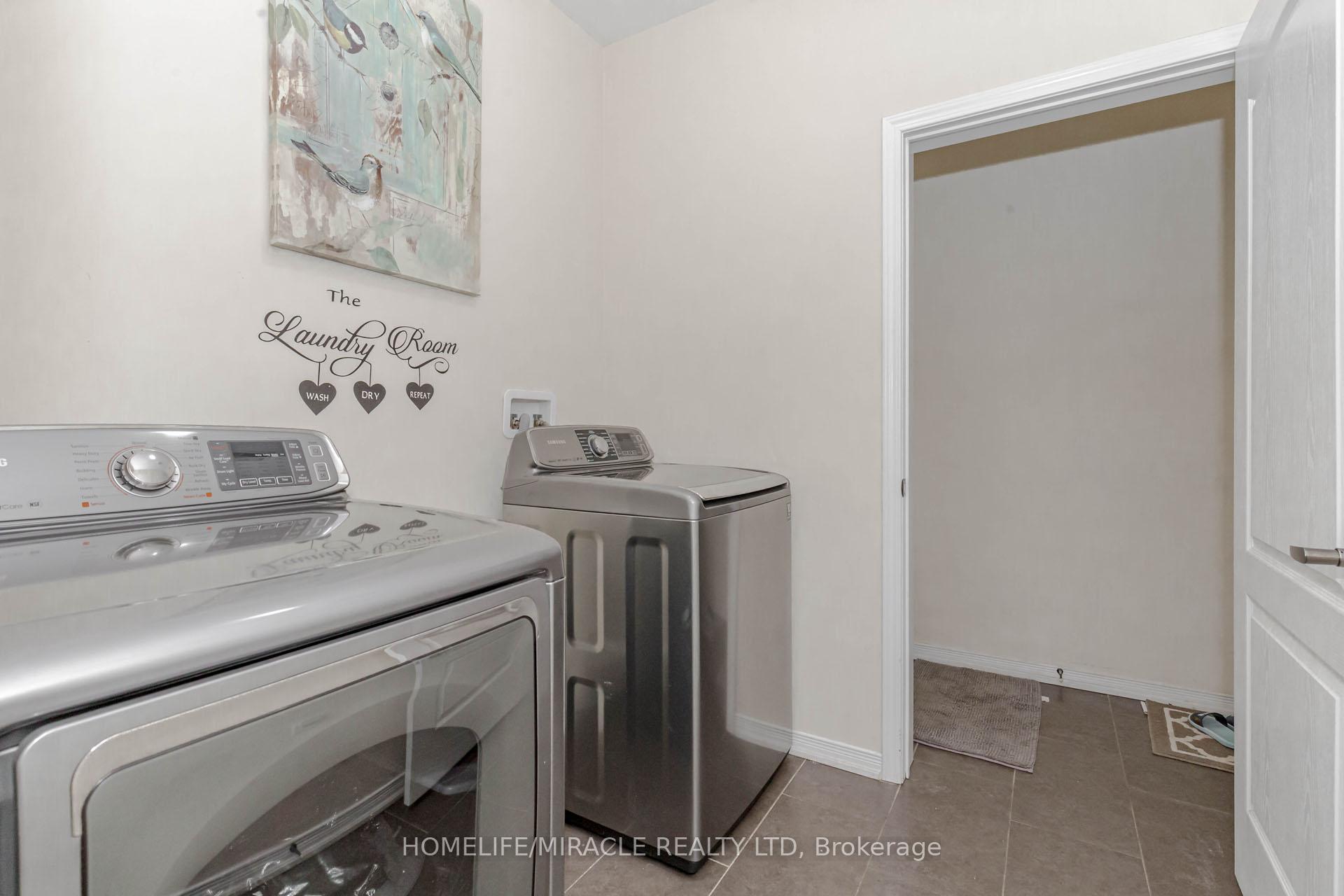 Photo 39 of 138 Baffin Crescent, Brampton, Northwest Brampton — HOMEH