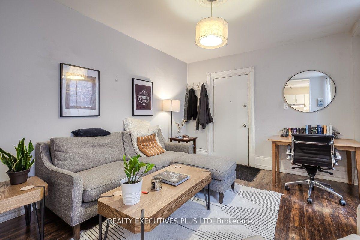 Photo 32 of 54 Metcalfe Street, Toronto, Cabbagetown-South St. James Town — HOMEH