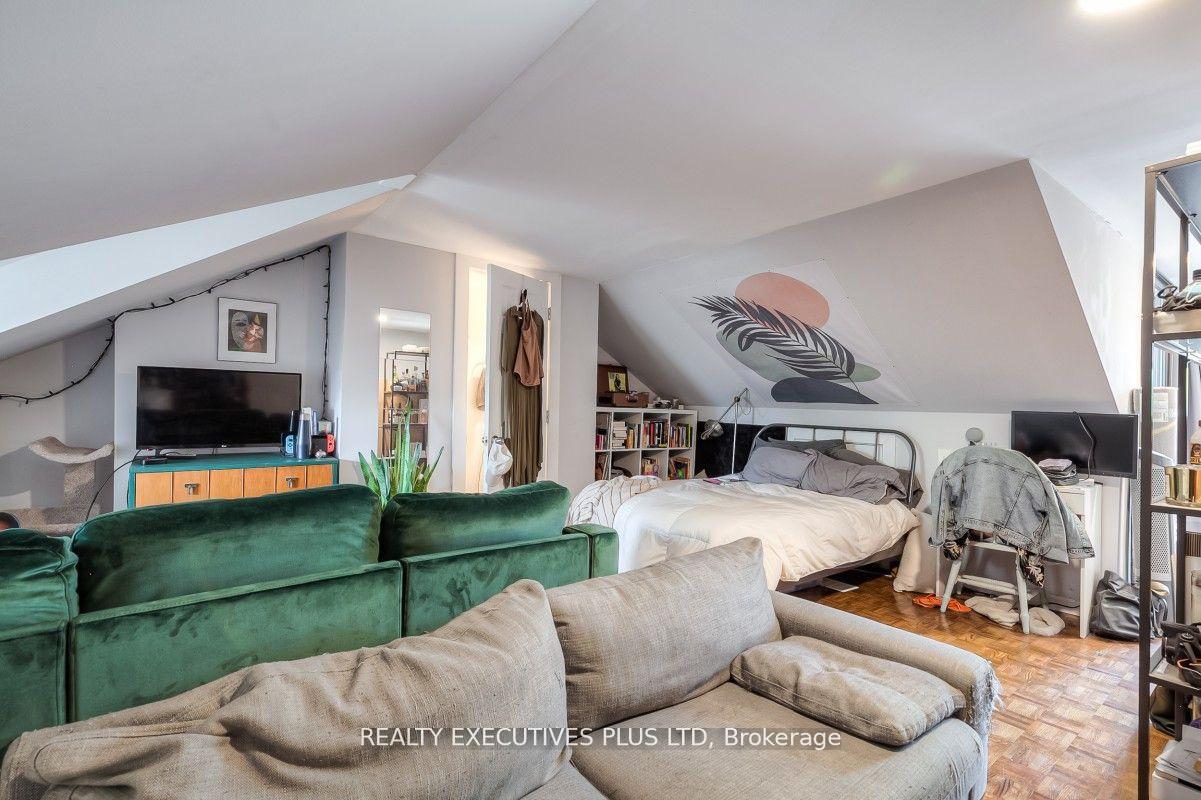 Photo 18 of 54 Metcalfe Street, Toronto, Cabbagetown-South St. James Town — HOMEH
