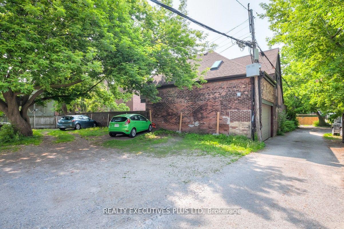 Photo 36 of 54 Metcalfe Street, Toronto, Cabbagetown-South St. James Town — HOMEH