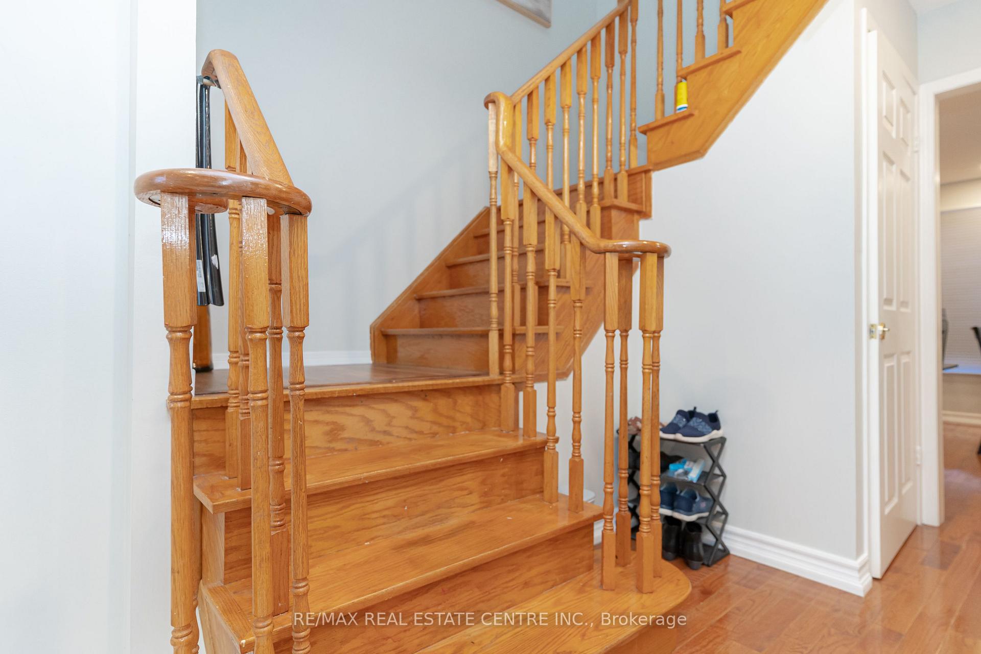 Photo 34 of 3 Candy Crescent, Brampton, Northwood Park — HOMEH