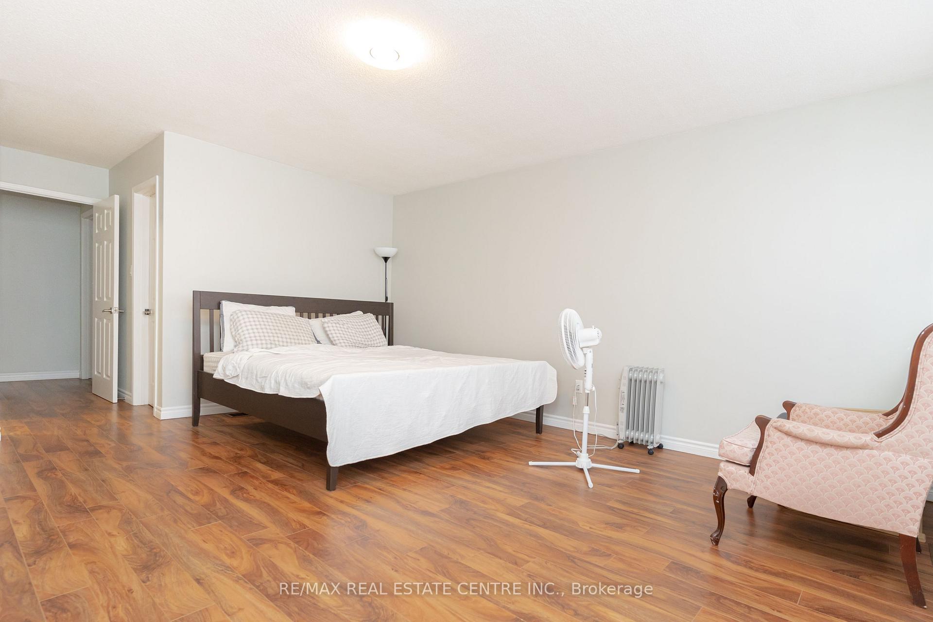 Photo 19 of 3 Candy Crescent, Brampton, Northwood Park — HOMEH