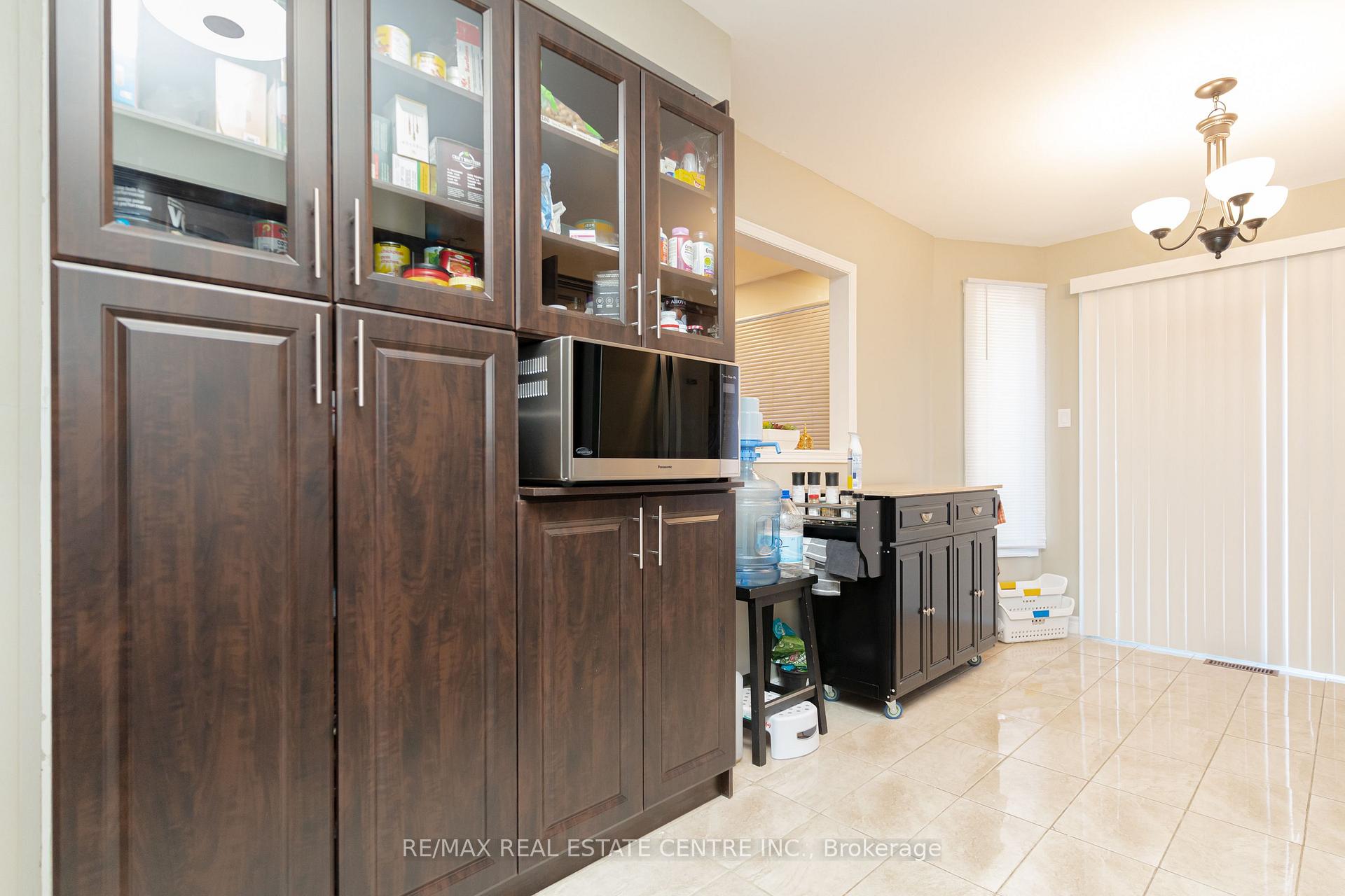 Photo 36 of 3 Candy Crescent, Brampton, Northwood Park — HOMEH