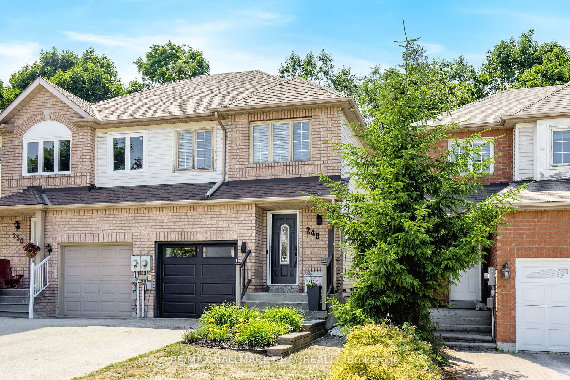 Front of 248 Ferndale Drive S