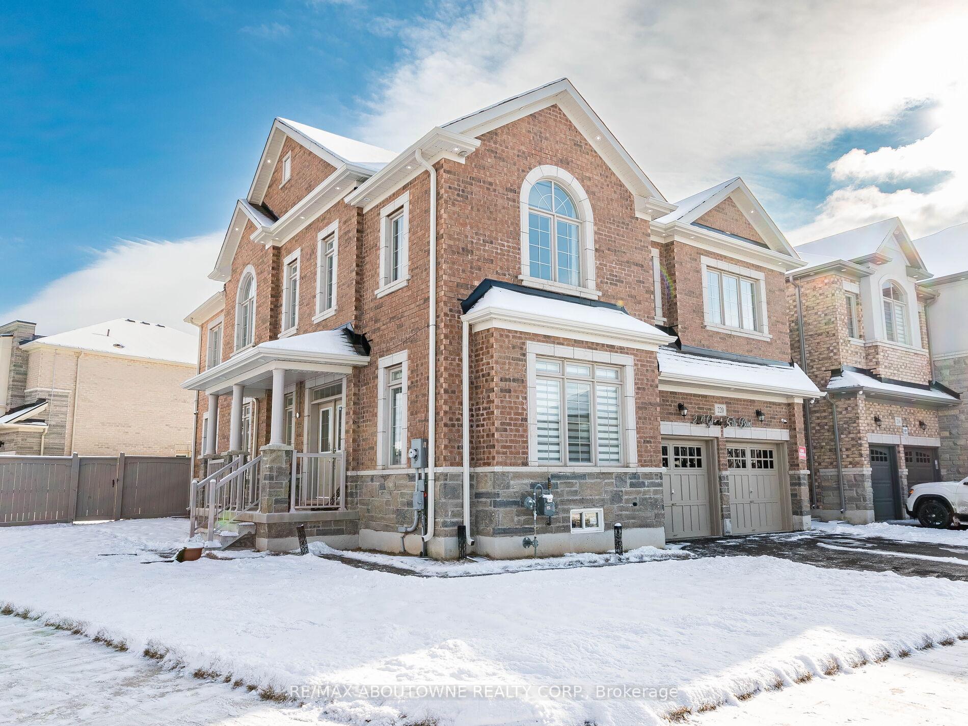 Front of 220 Great Falls Boulevard