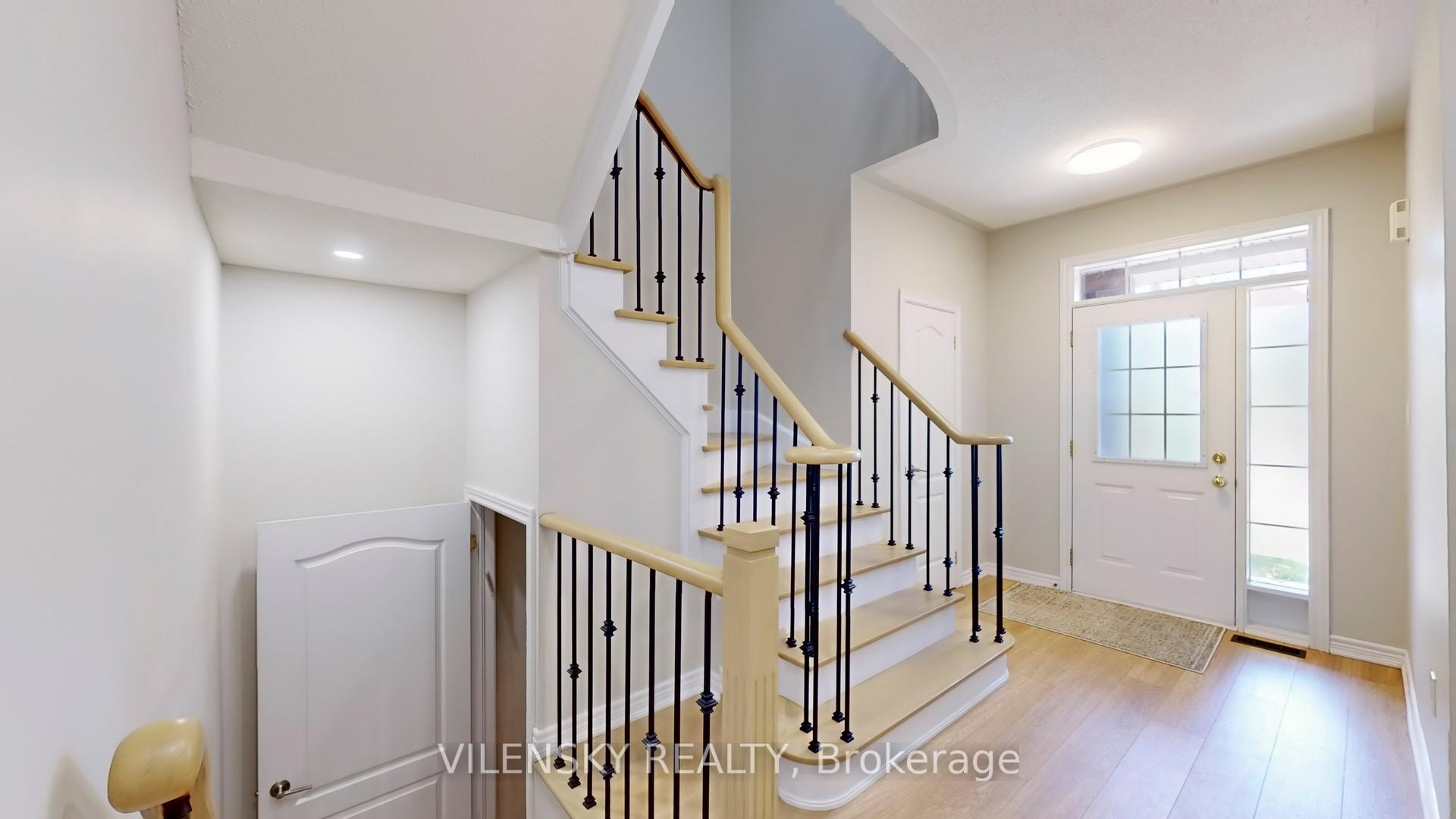 Photo 5 of 29 Zola Gate, Vaughan, Patterson — HOMEH