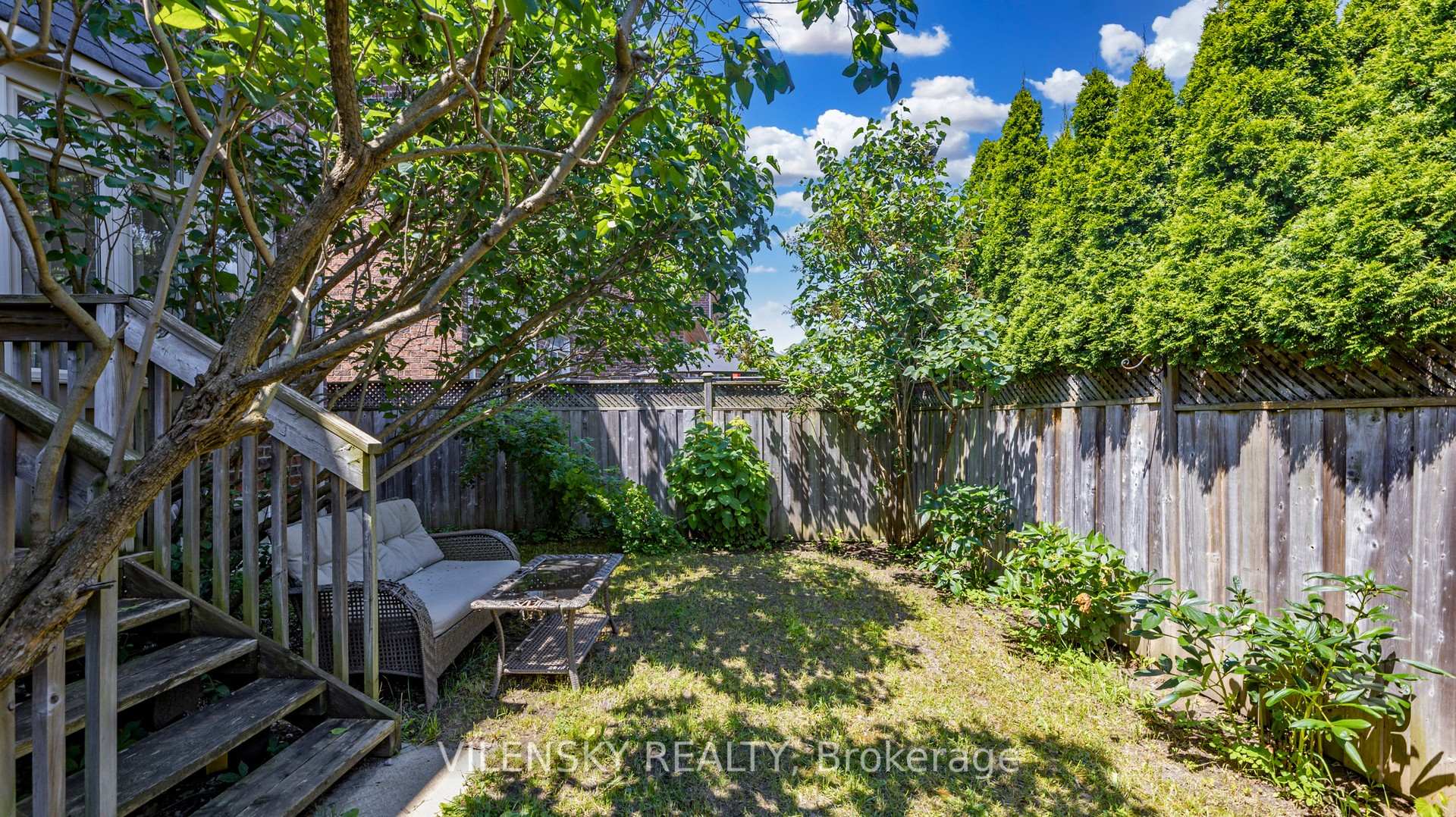 Photo 22 of 29 Zola Gate, Vaughan, Patterson — HOMEH