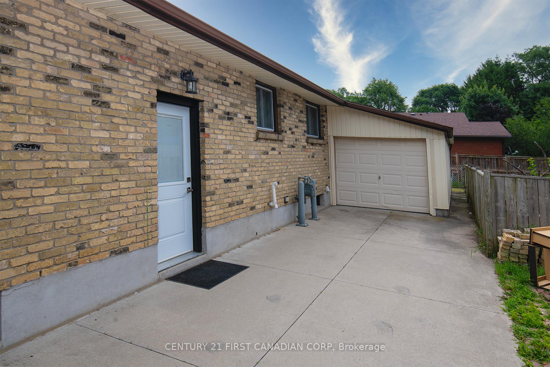 Photo 19 of 9 Tilipe Road, London, East D — HOMEH