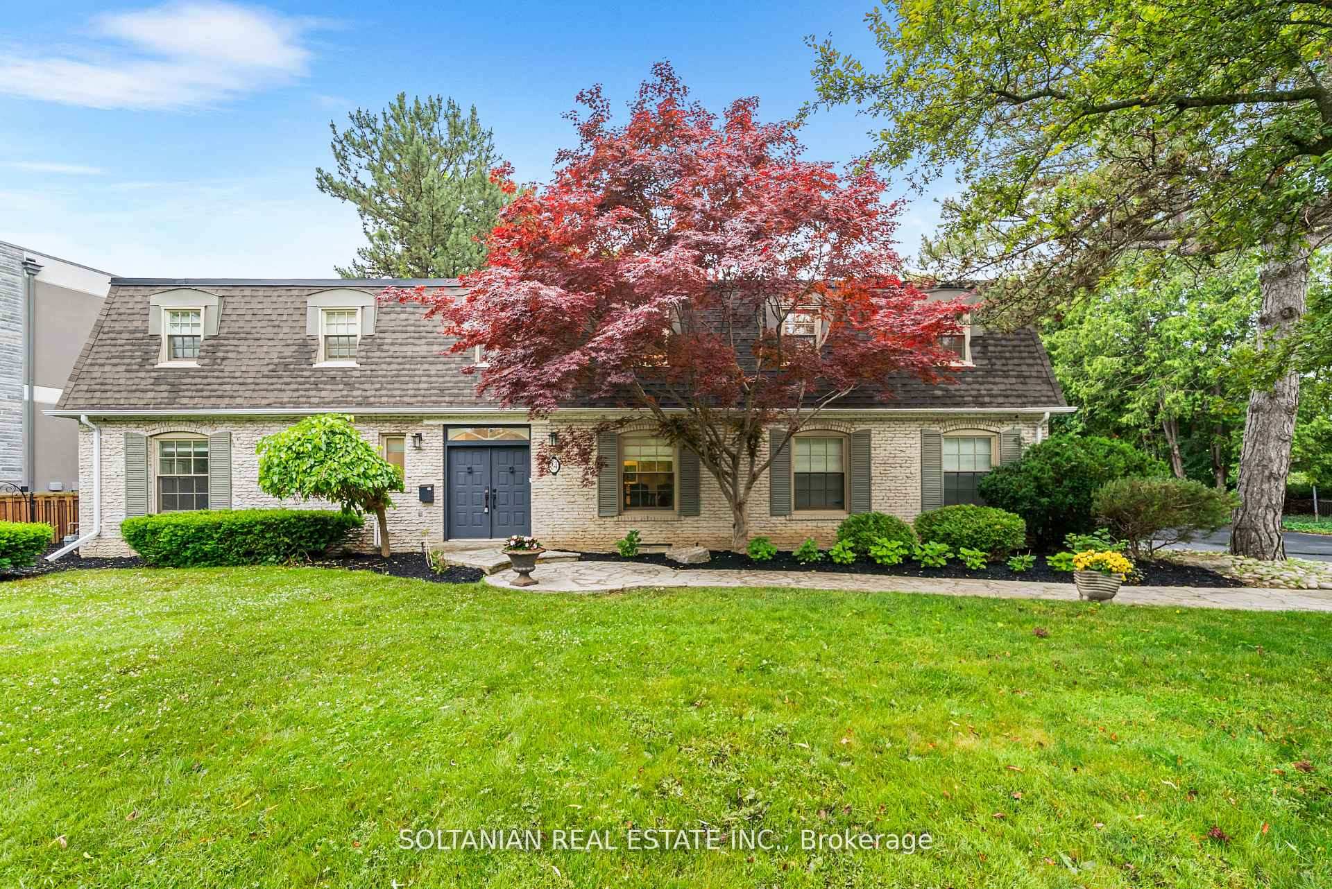 Photo 2 of 24 Laureleaf Road, Markham, Bayview Glen — HOMEH