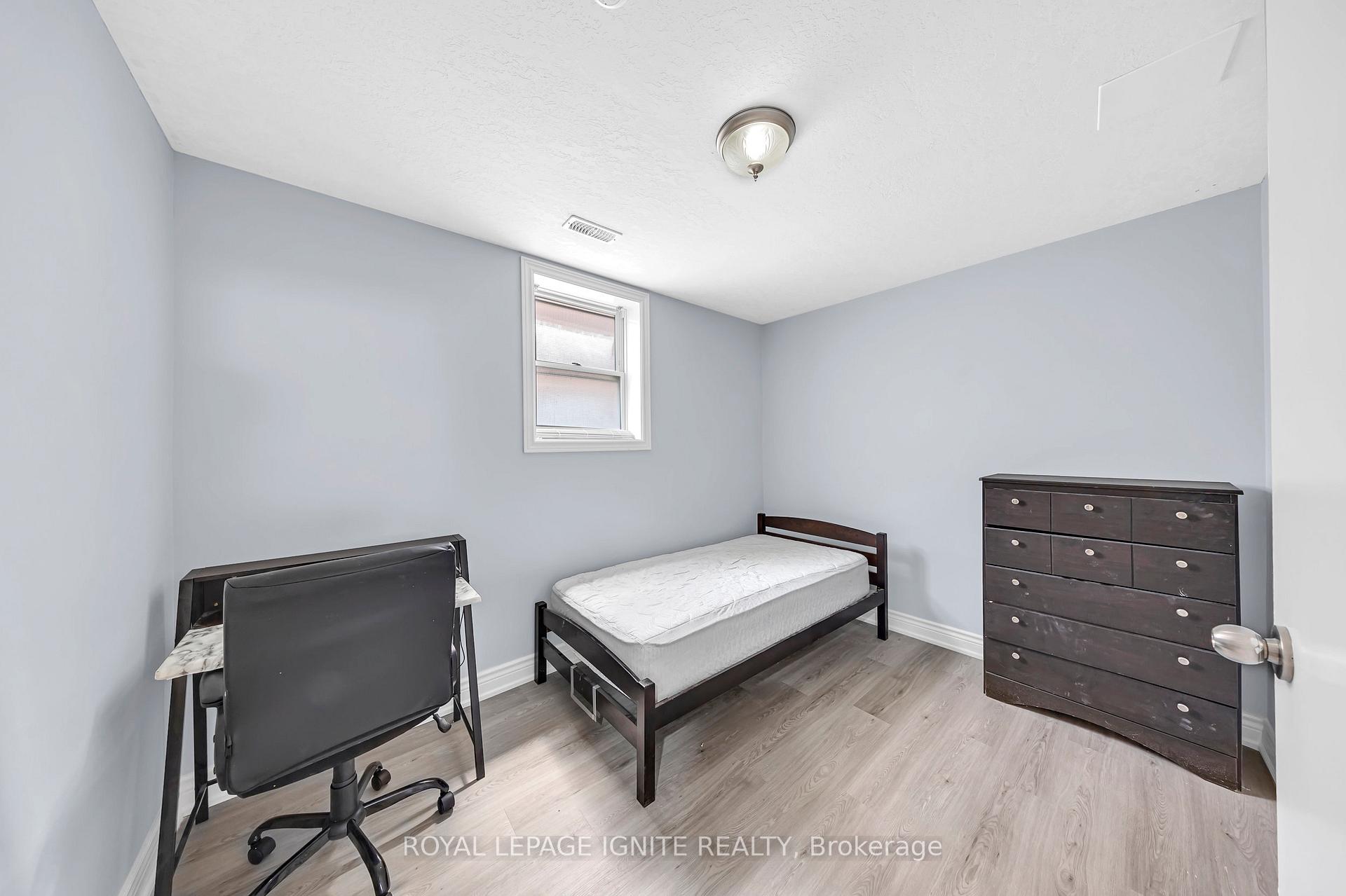 Photo 14 of 327 Spruce Street, Waterloo — HOMEH