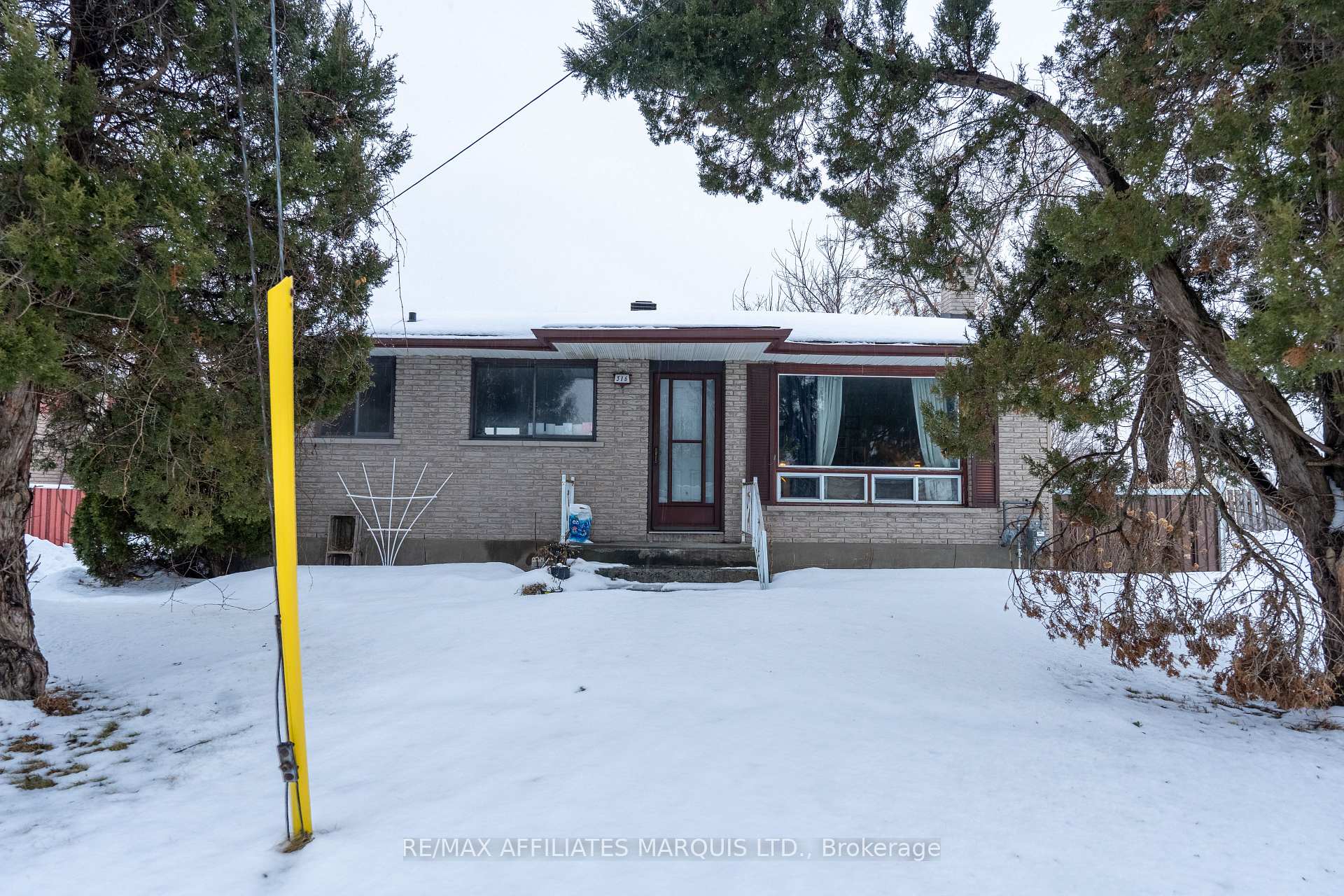 Photo 1 of 316 Balmoral Avenue, Cornwall — HOMEH