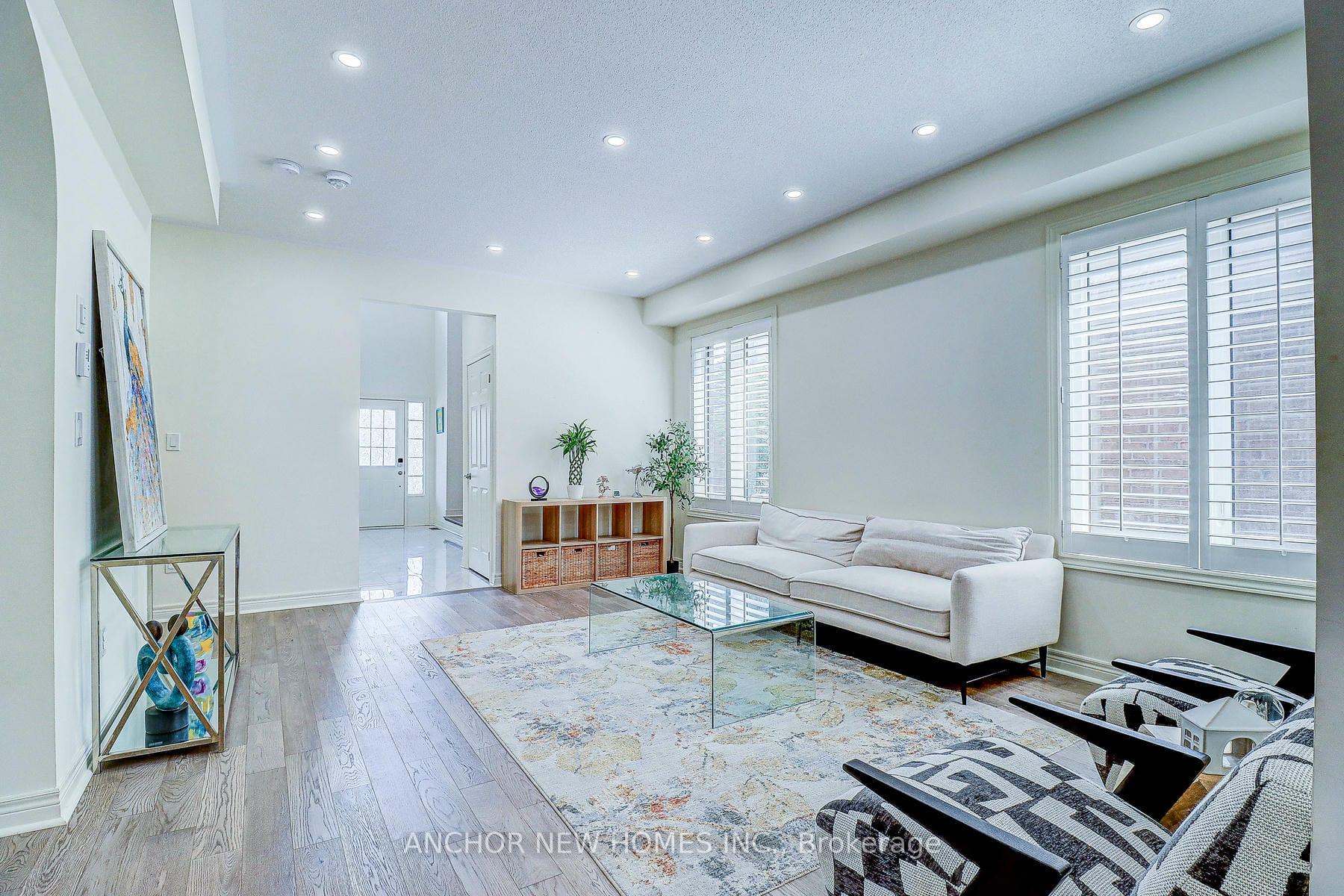 Photo 11 of 640 Fleetwood Drive, Oshawa, Eastdale — HOMEH