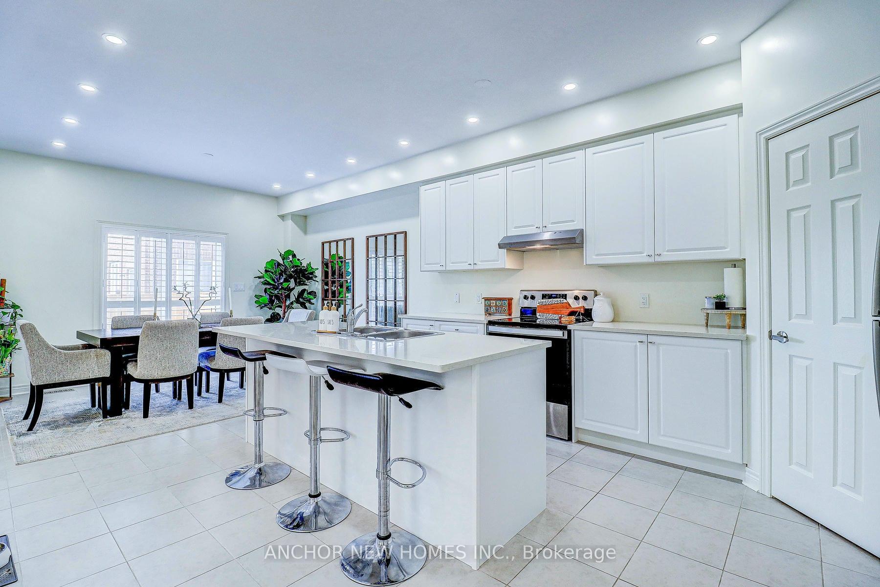 Photo 7 of 640 Fleetwood Drive, Oshawa, Eastdale — HOMEH