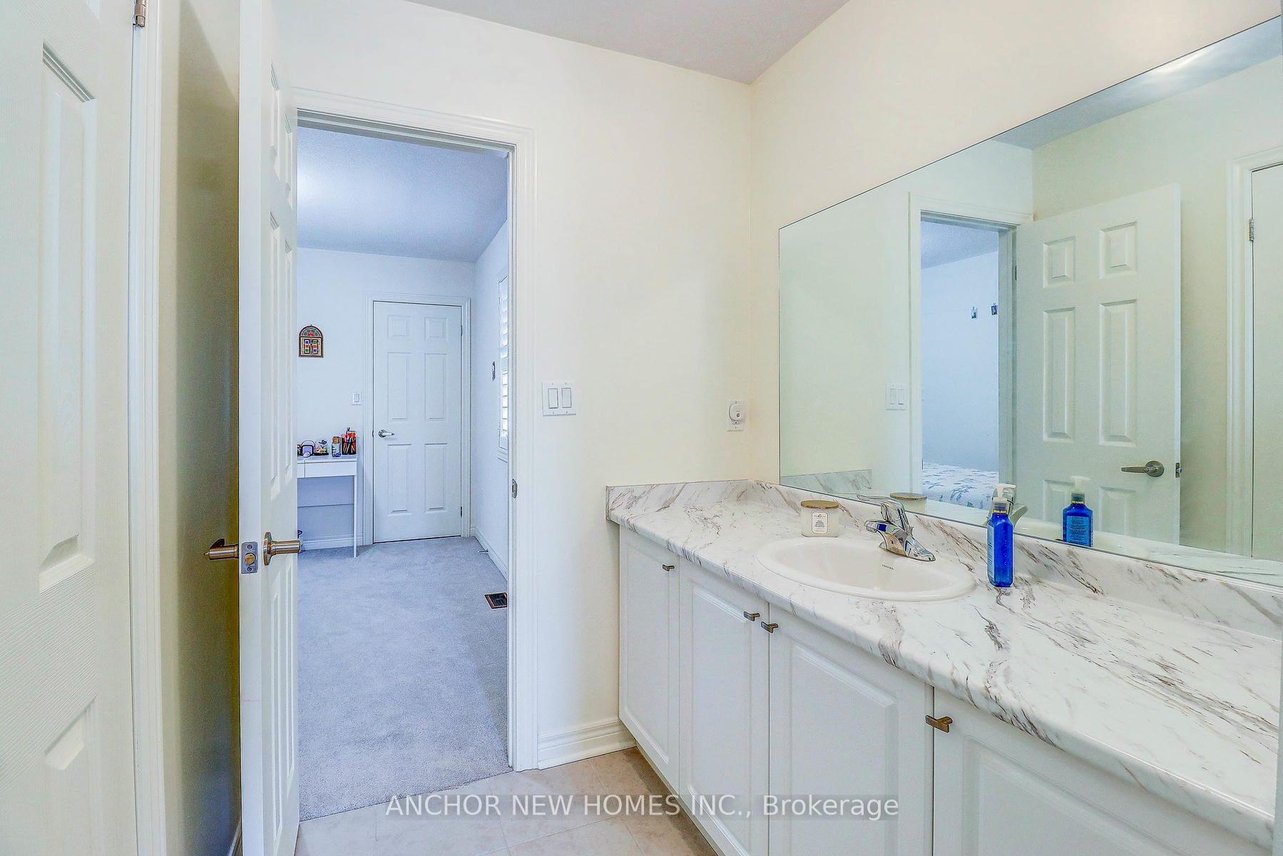 Photo 9 of 640 Fleetwood Drive, Oshawa, Eastdale — HOMEH