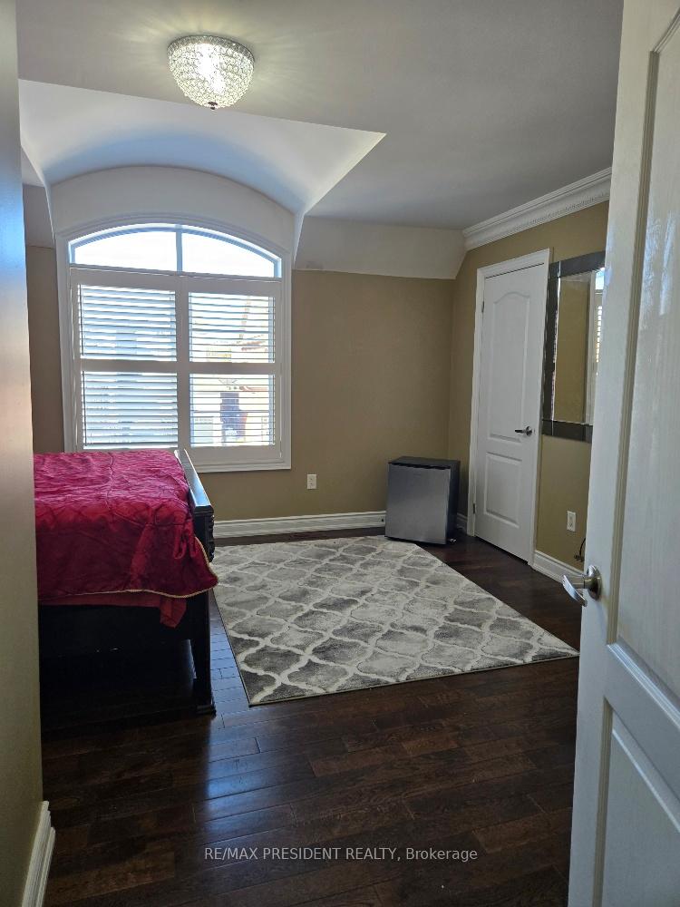 Photo 16 of 2 Vissini Way, Brampton, Brampton East — HOMEH