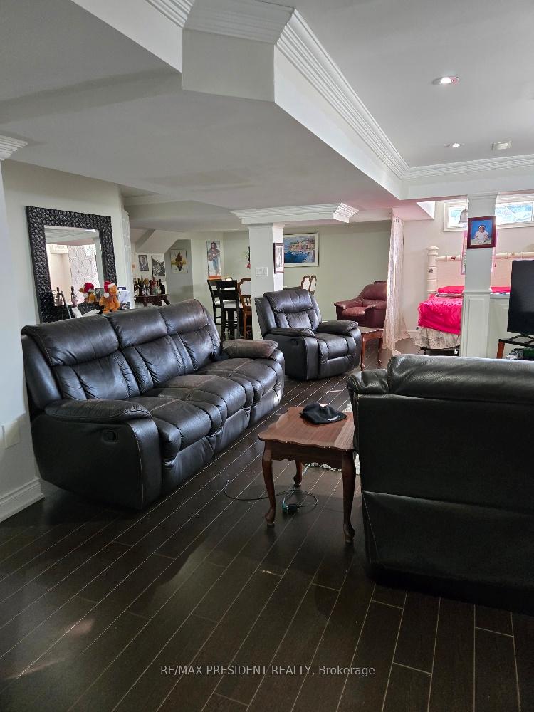 Photo 30 of 2 Vissini Way, Brampton, Brampton East — HOMEH