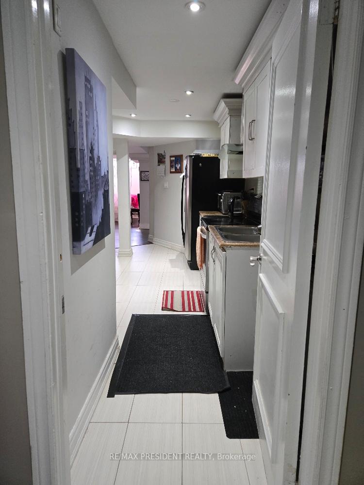 Photo 25 of 2 Vissini Way, Brampton, Brampton East — HOMEH