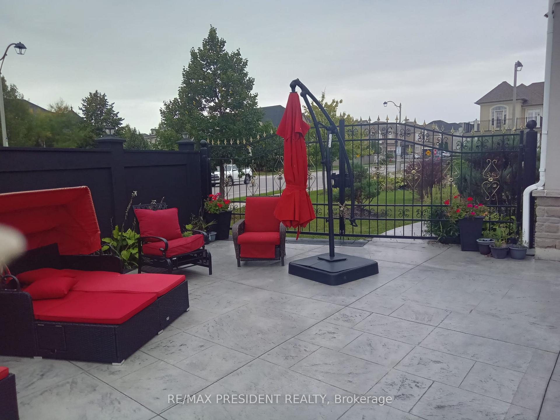 Photo 32 of 2 Vissini Way, Brampton, Brampton East — HOMEH