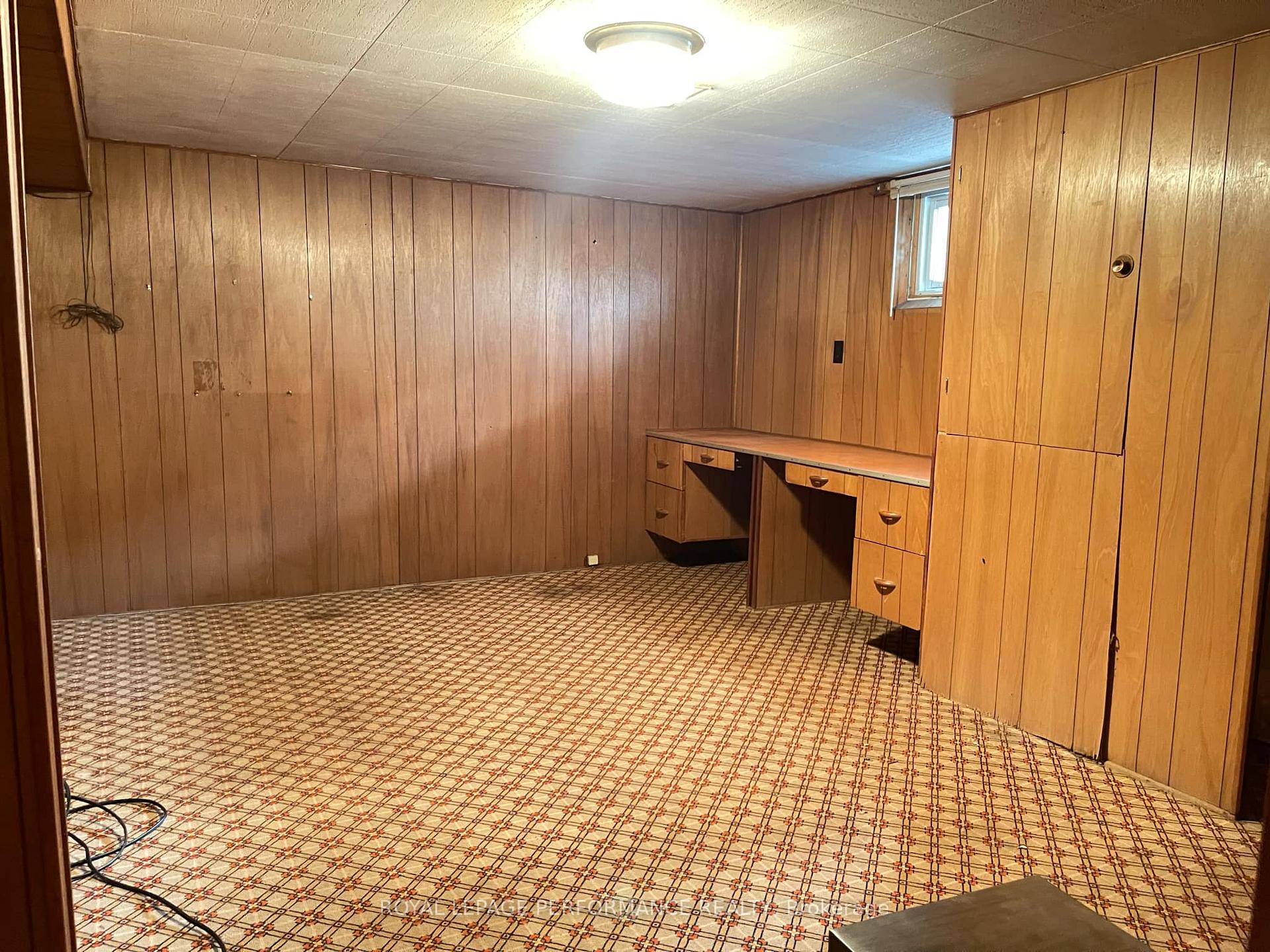 Photo 11 of 635 Hamilton Crescent E, Cornwall — HOMEH