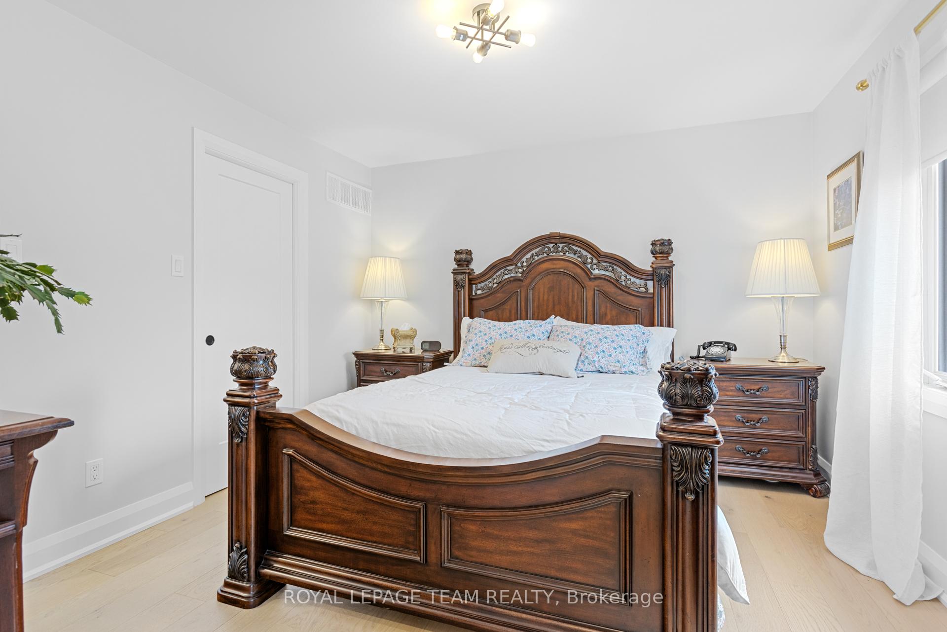 Photo 13 of 2248 Wallingford Way, Ottawa, North Gower — HOMEH