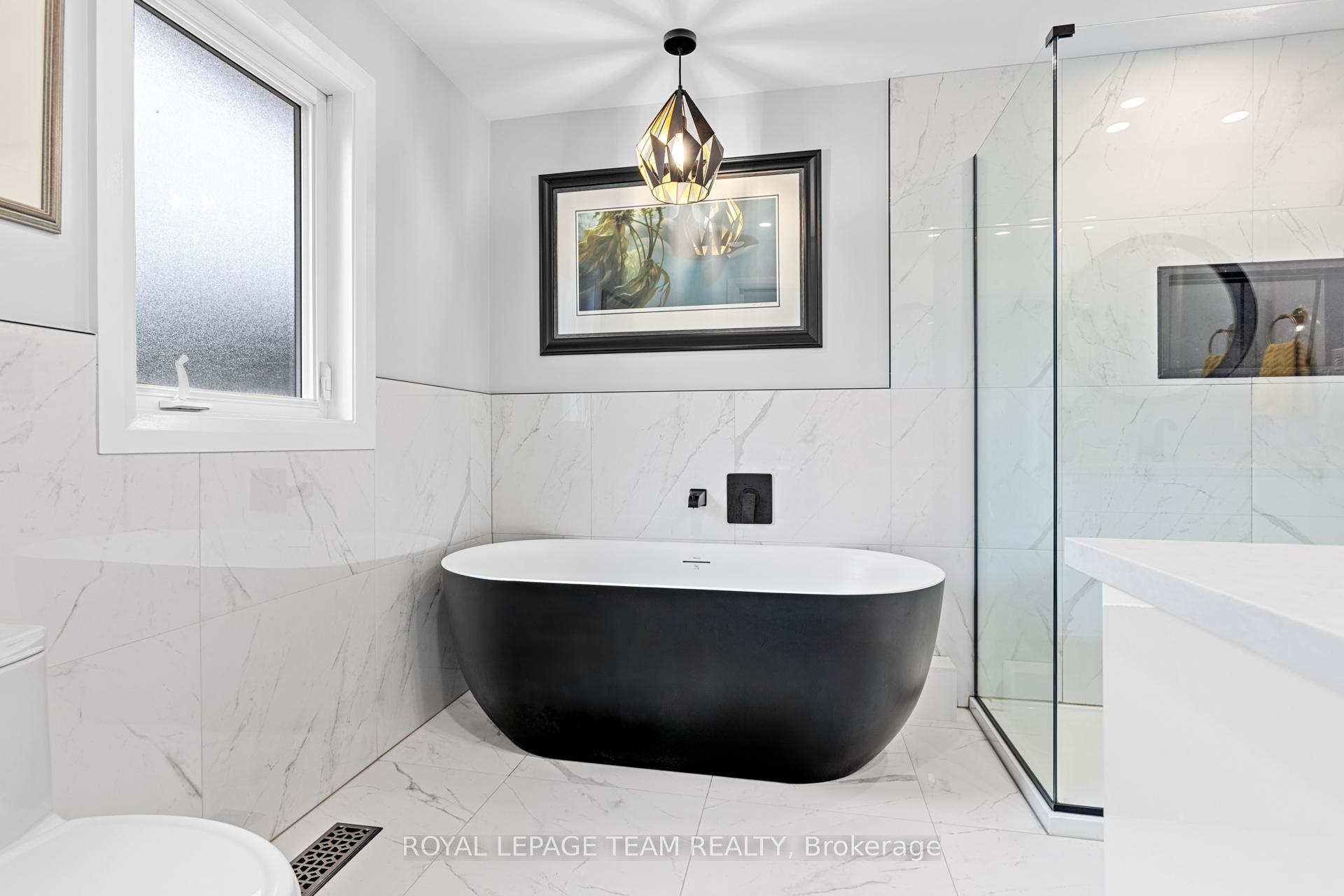 Photo 5 of 2248 Wallingford Way, Ottawa, North Gower — HOMEH