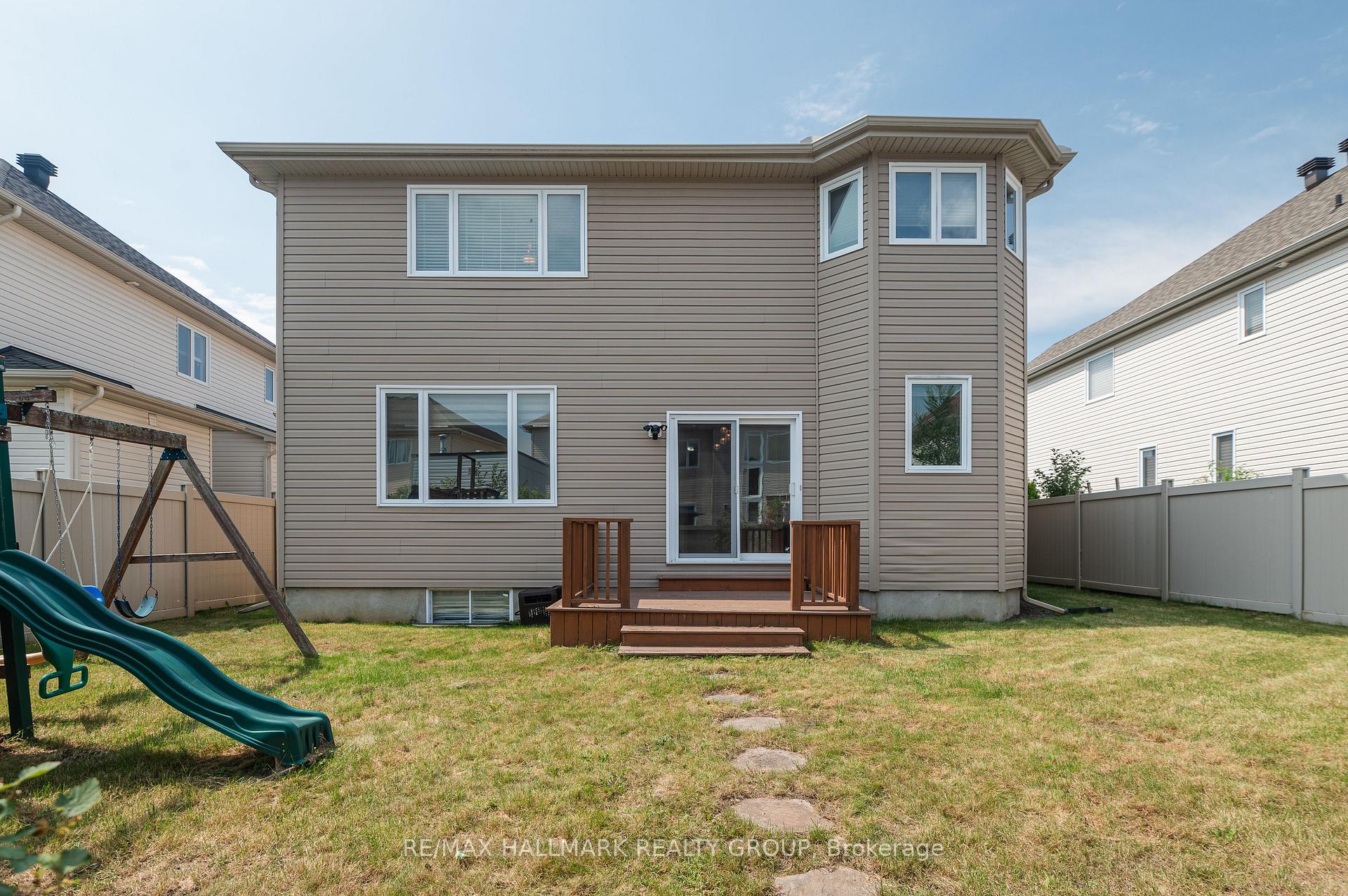 Photo 31 of 107 Mangrove Crescent, Ottawa, Blossom Park/Kemp Park/Findlay Creek — HOMEH
