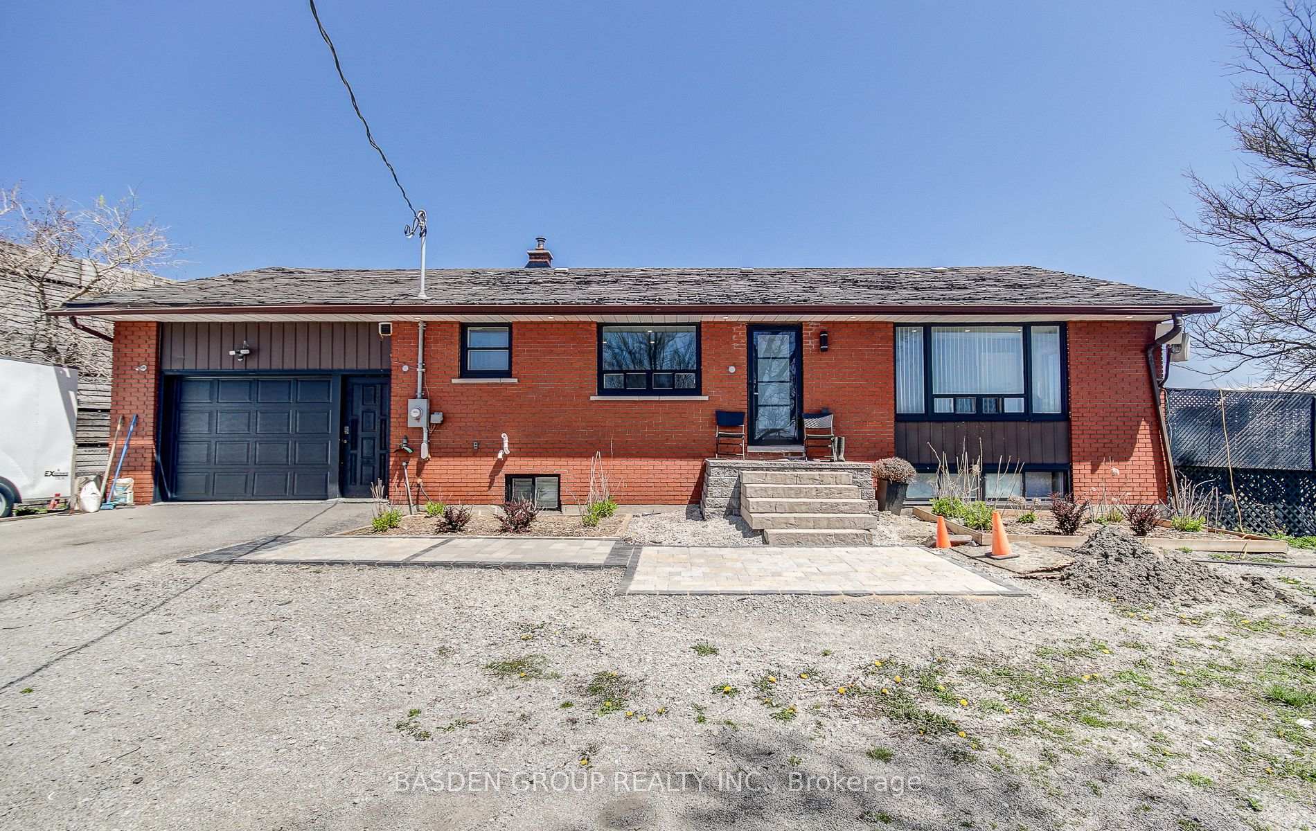 Front of 545 Wist Road