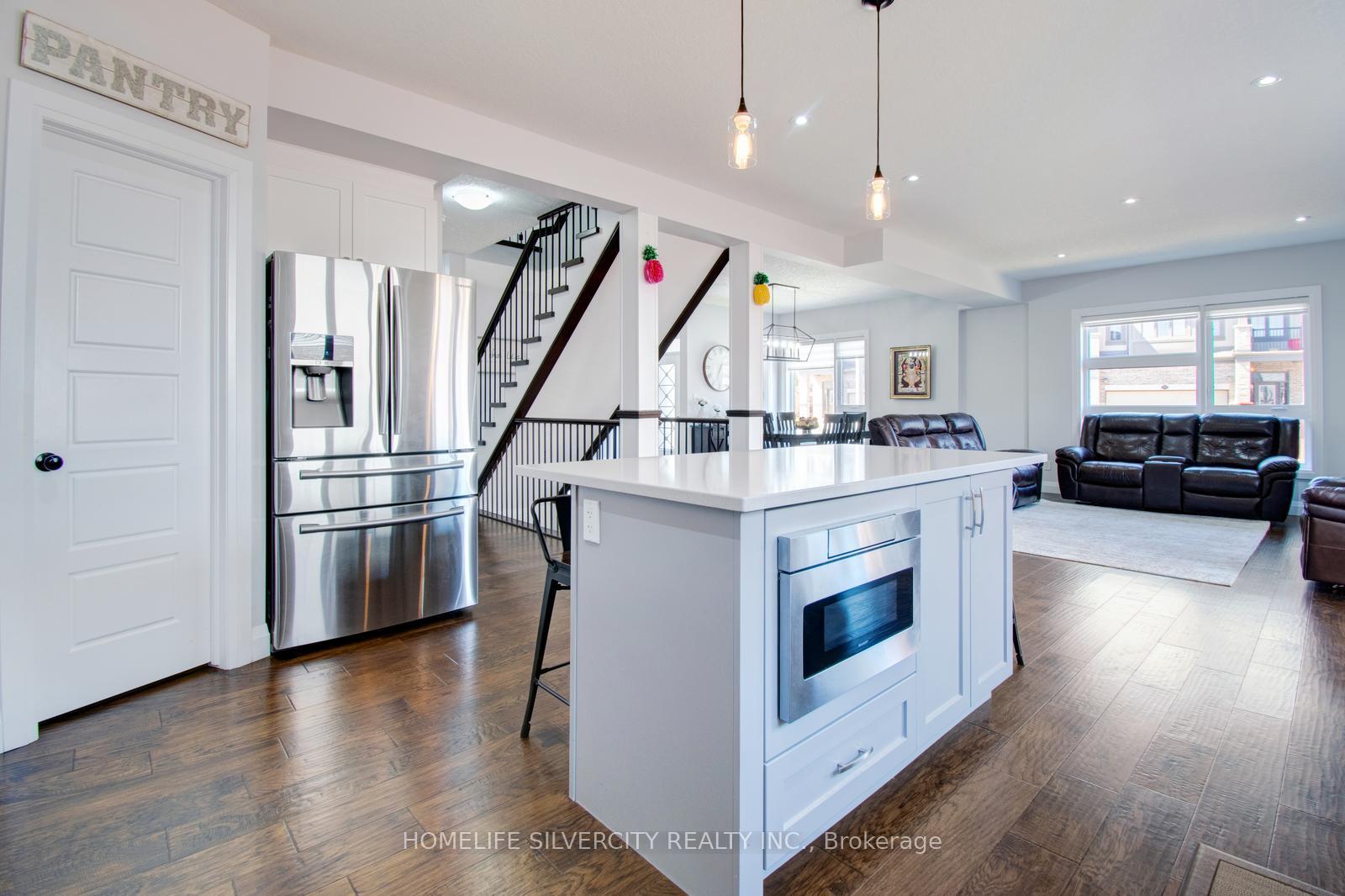 Photo 31 of 556 Mayapple Street, Waterloo — HOMEH