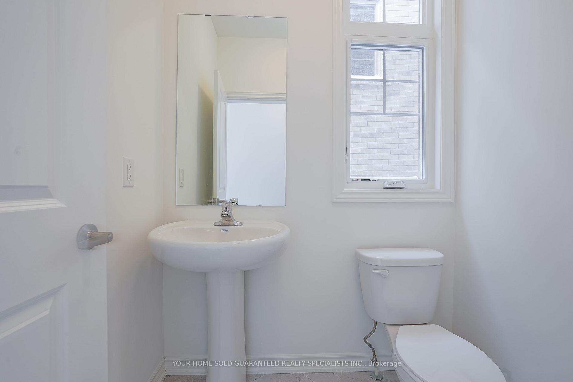 Photo 9 of 11 Sassafras Road, Springwater, Midhurst — HOMEH