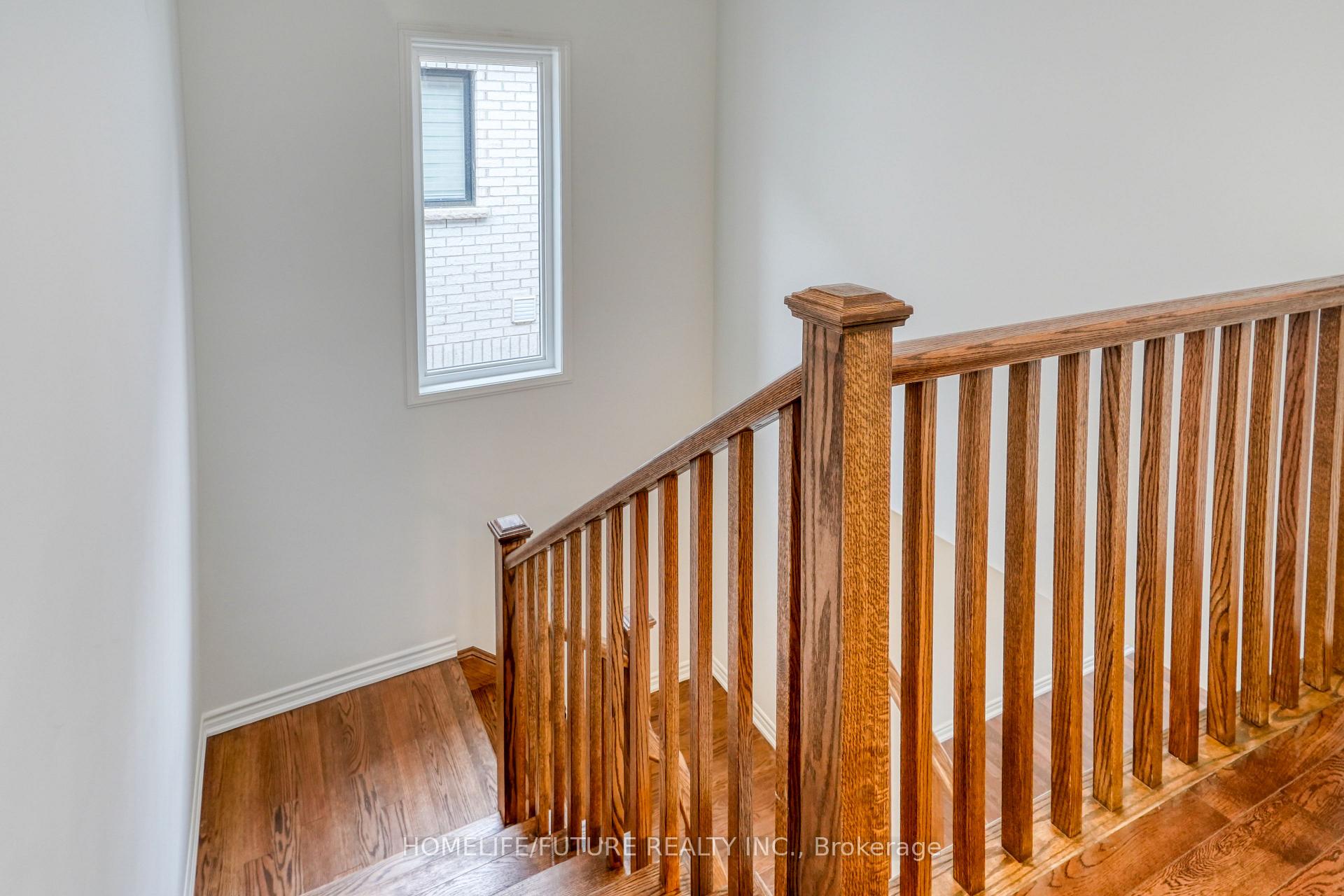 Photo 33 of 1481 Mockingbird Square, Pickering, Rural Pickering — HOMEH
