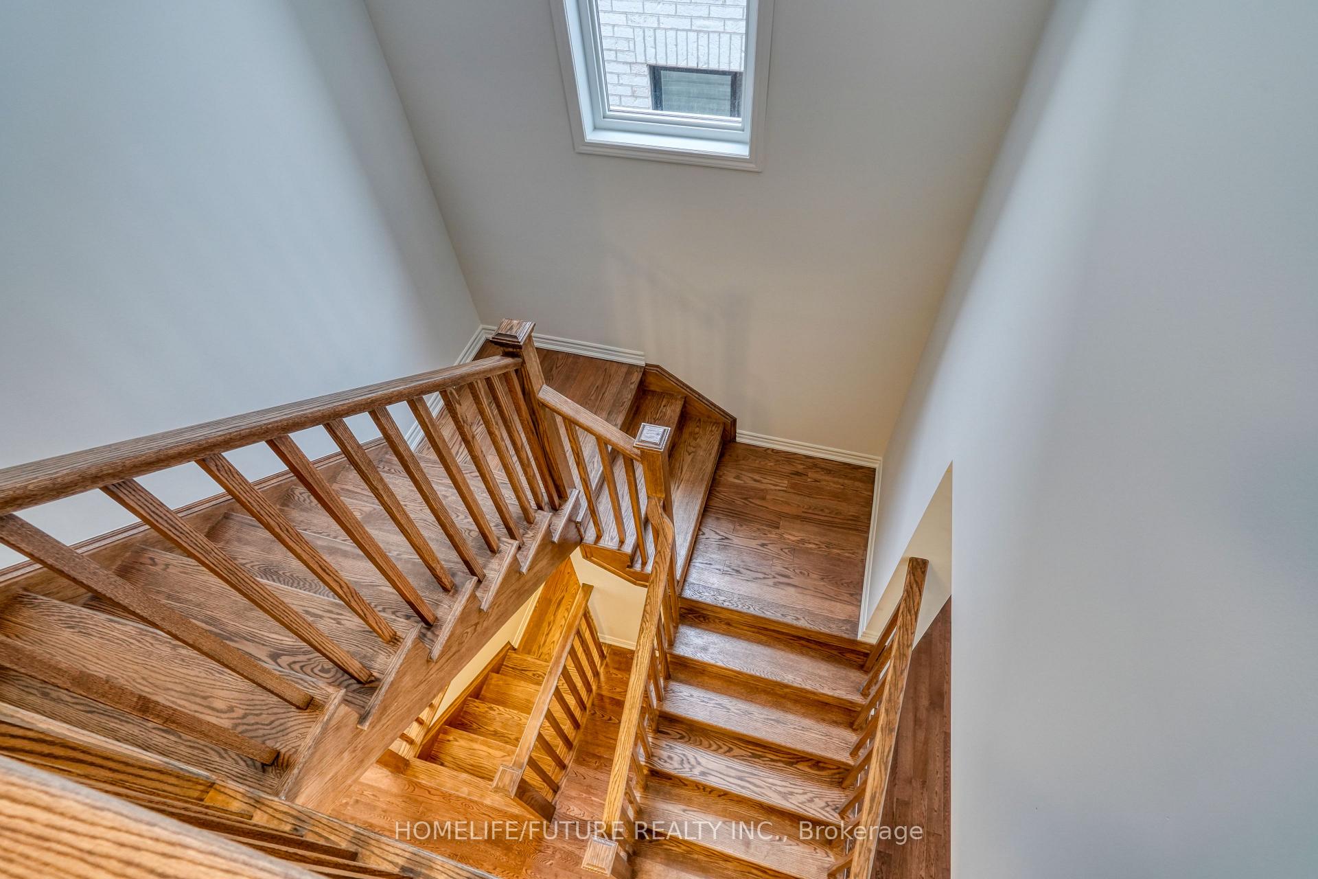 Photo 41 of 1481 Mockingbird Square, Pickering, Rural Pickering — HOMEH