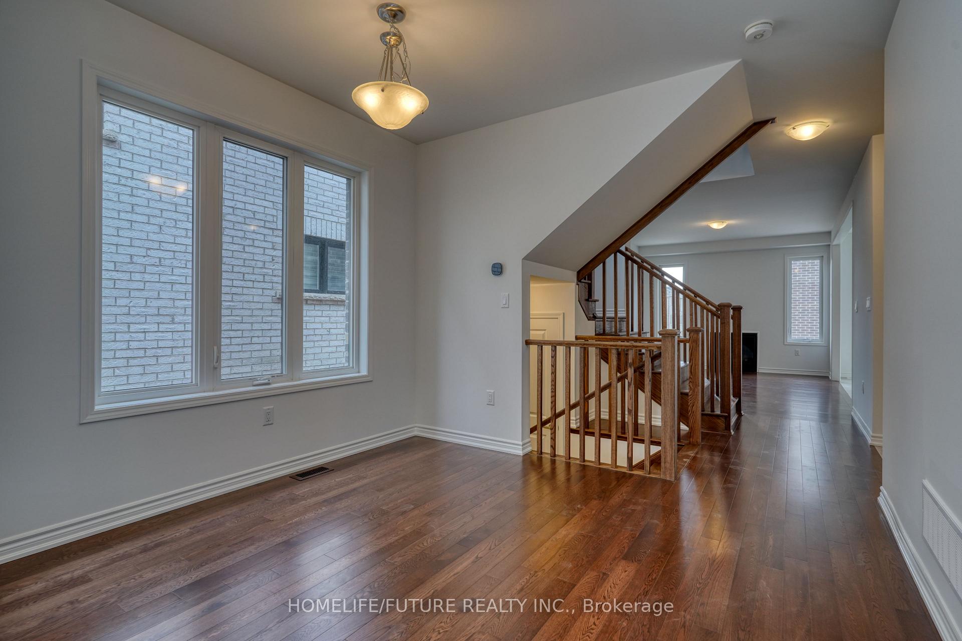 Photo 48 of 1481 Mockingbird Square, Pickering, Rural Pickering — HOMEH