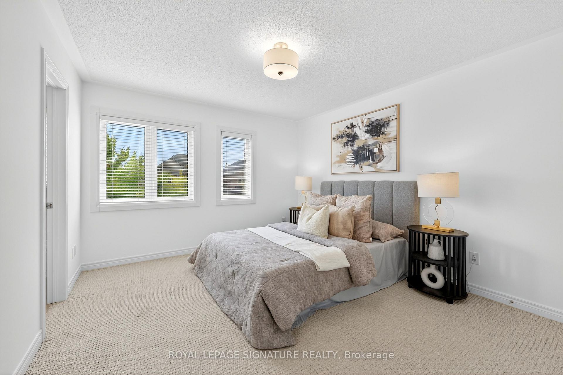 Photo 12 of 50 Steel Drive, Aurora, Bayview Northeast — HOMEH