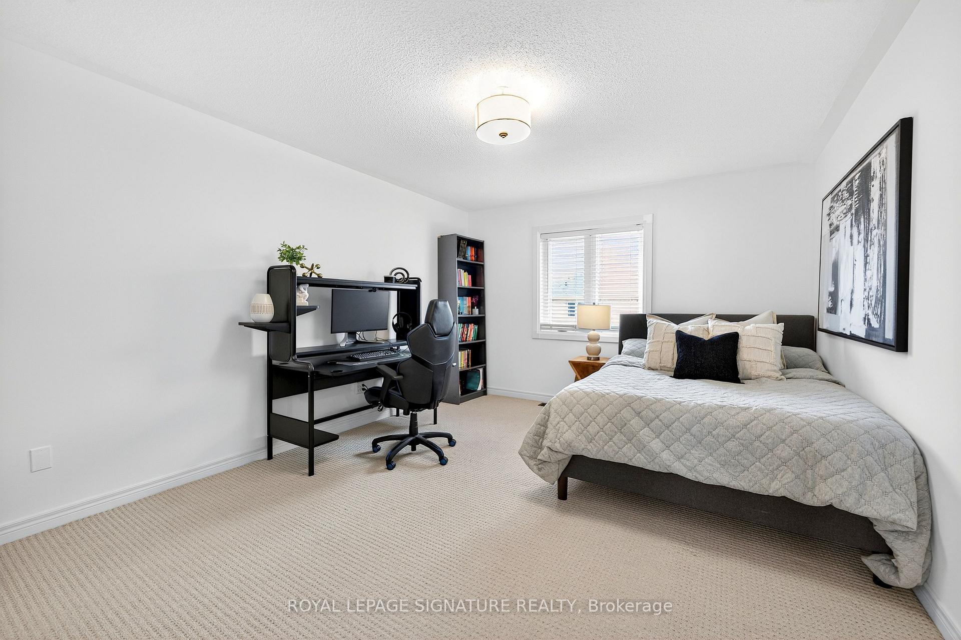 Photo 9 of 50 Steel Drive, Aurora, Bayview Northeast — HOMEH