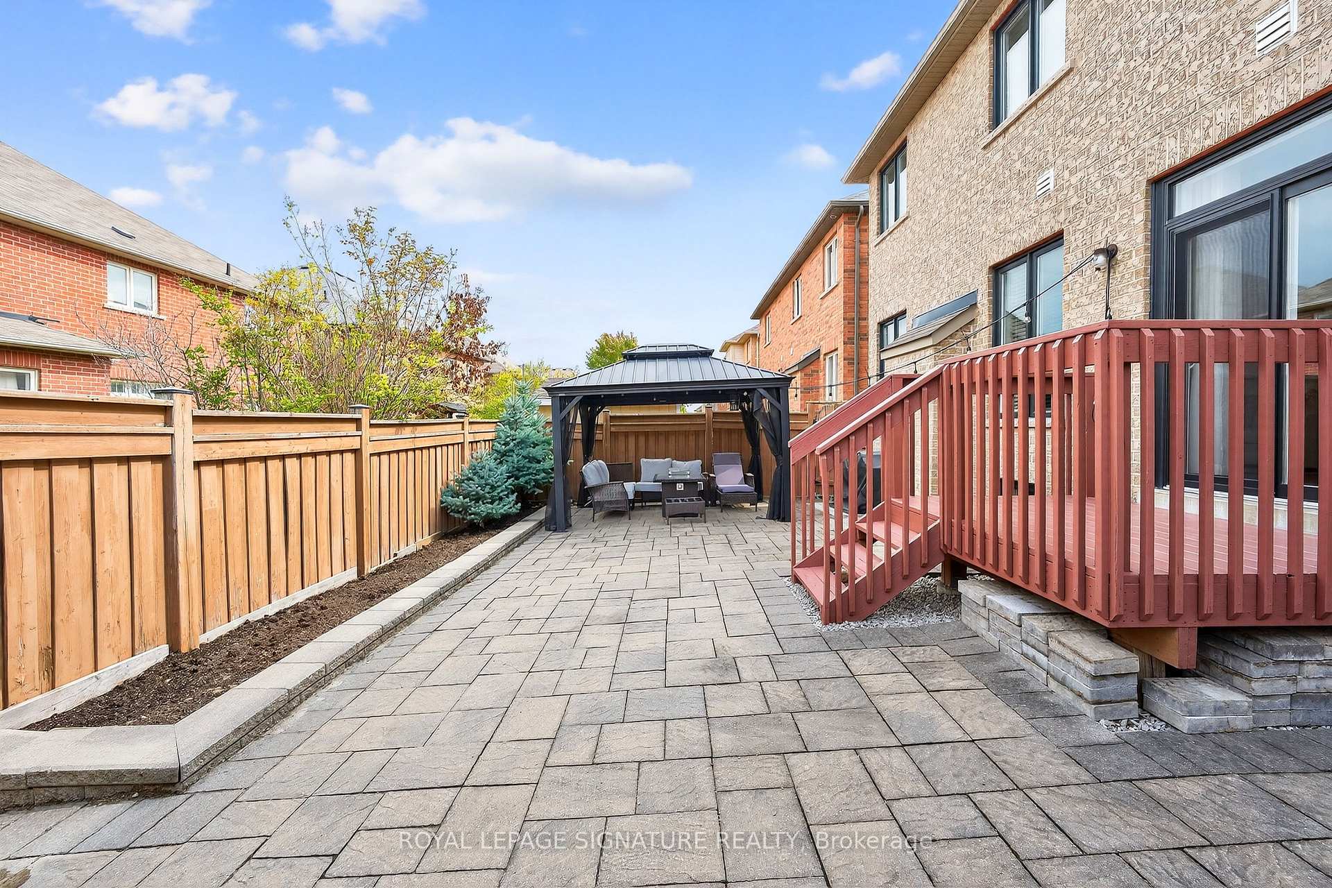 Photo 3 of 50 Steel Drive, Aurora, Bayview Northeast — HOMEH