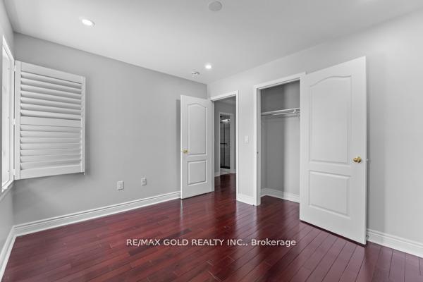 Photo 29 of 16 Upshall Drive, Brampton, Vales of Castlemore — HOMEH
