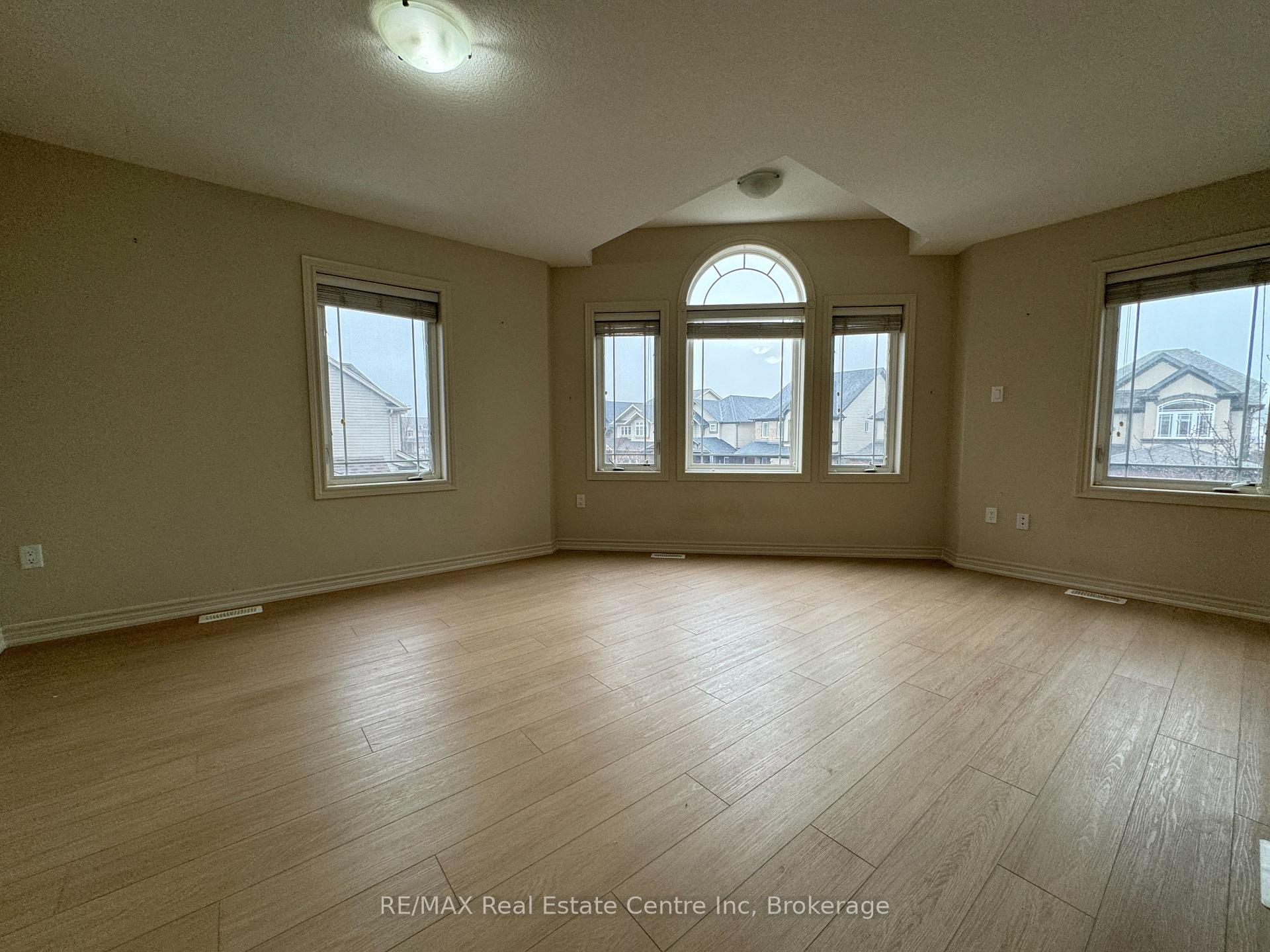 Photo 1 of 16 Tolton Drive, Guelph, Pineridge/Westminster Woods — HOMEH