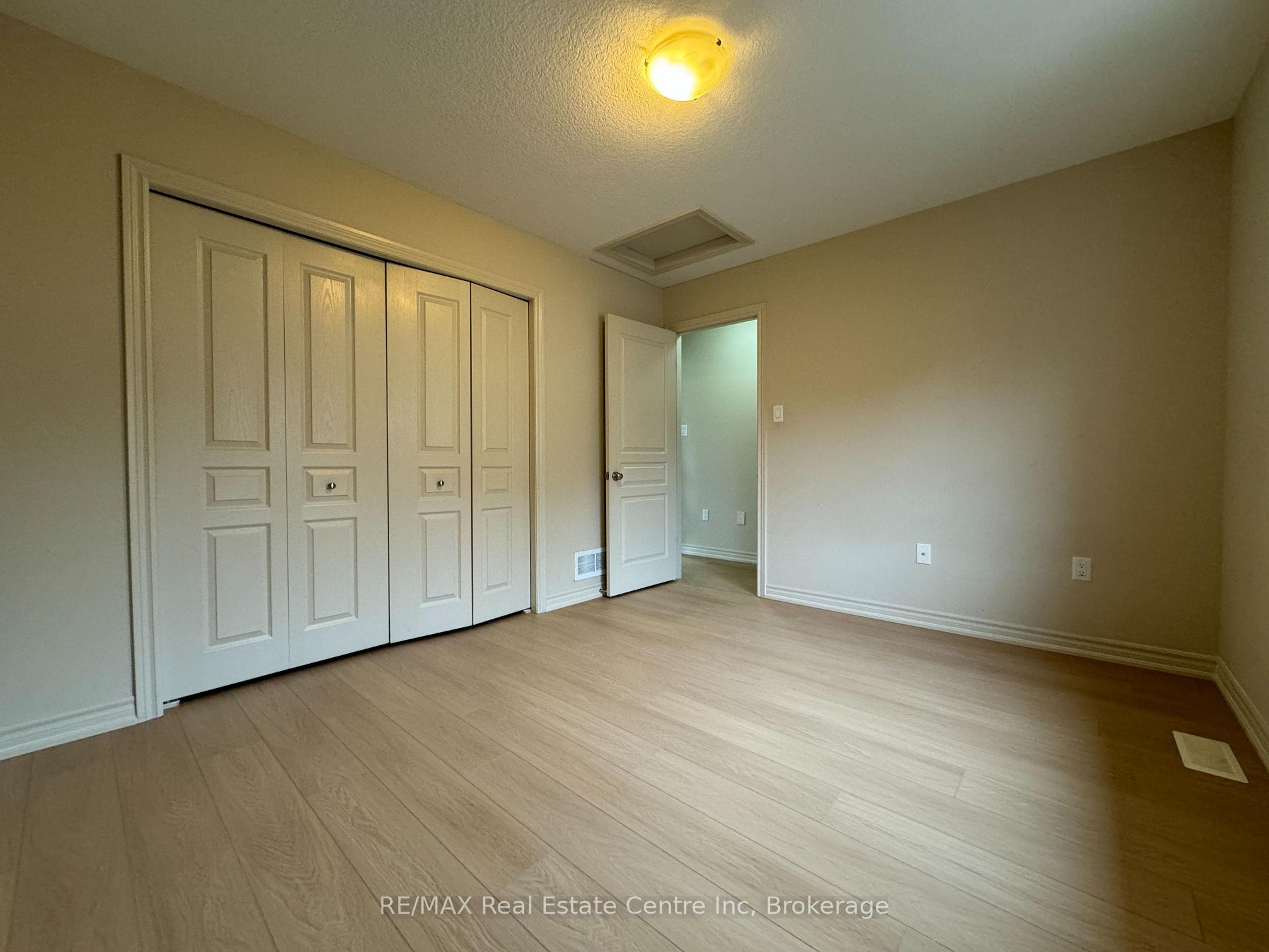 Photo 13 of 16 Tolton Drive, Guelph, Pineridge/Westminster Woods — HOMEH