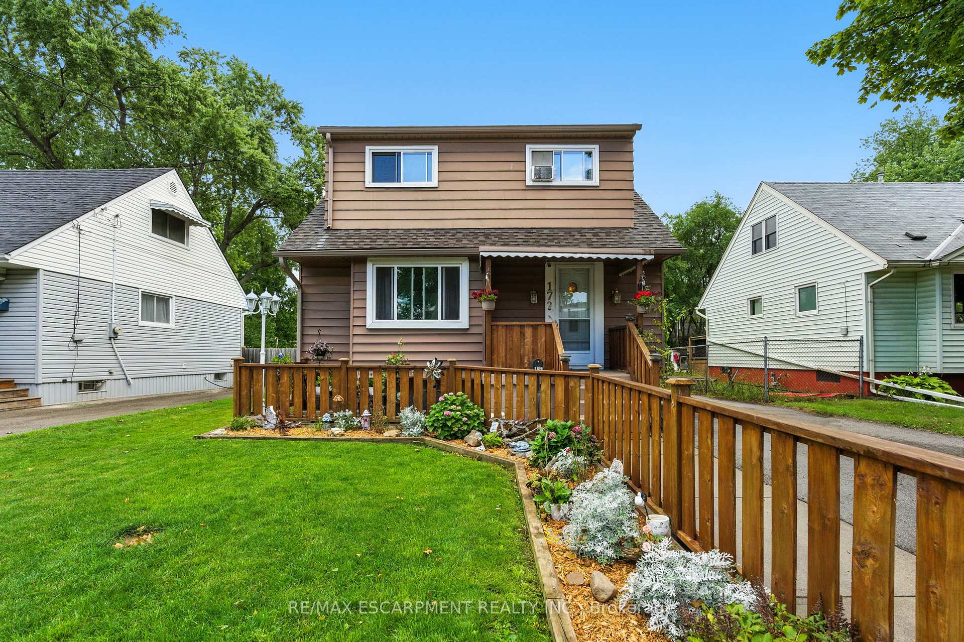 Photo 21 of 172 Adair Avenue N, Hamilton, McQuesten — HOMEH