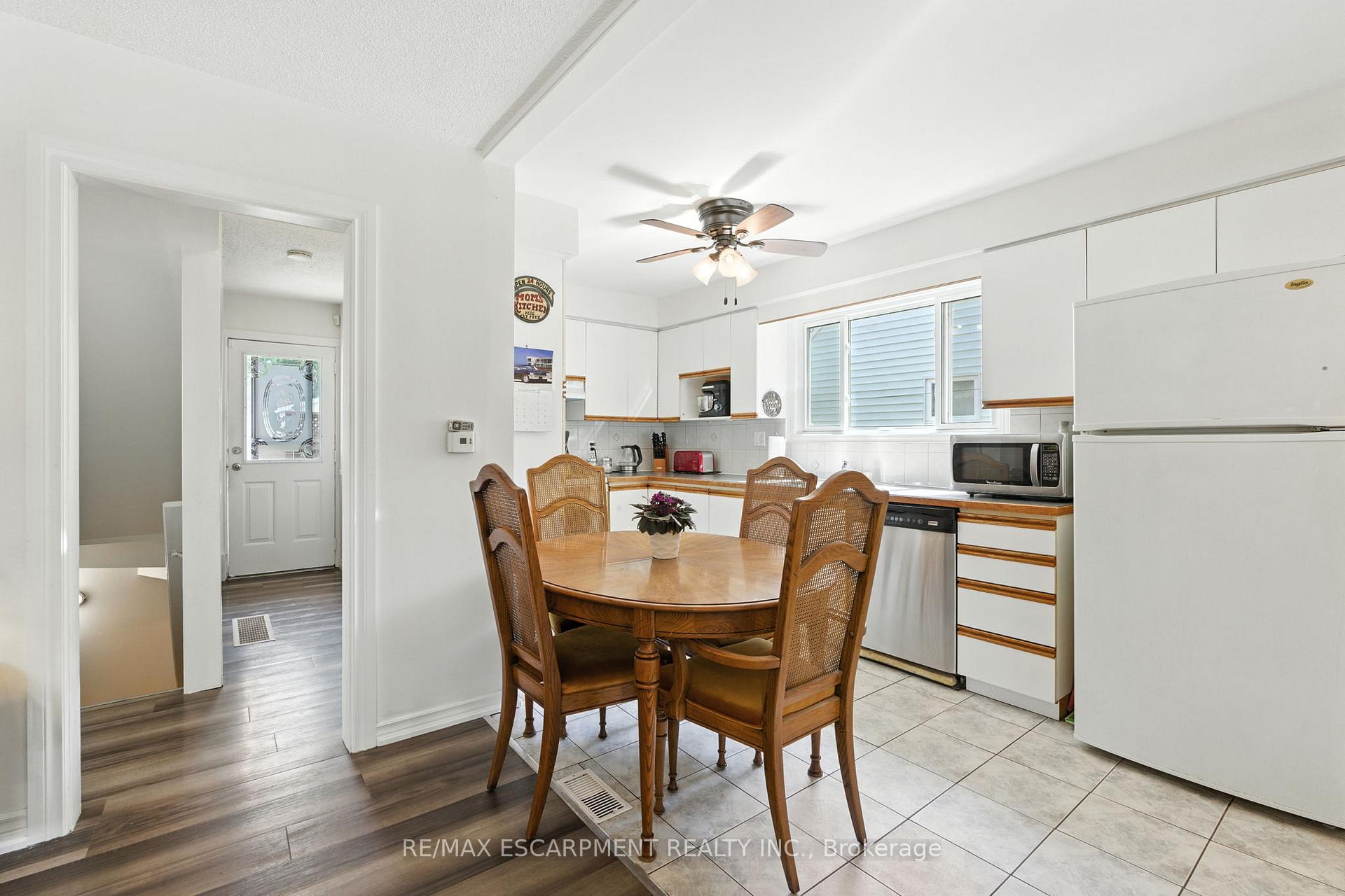 Photo 46 of 172 Adair Avenue N, Hamilton, McQuesten — HOMEH