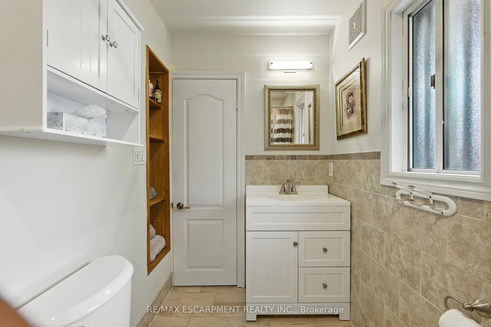 Photo 19 of 172 Adair Avenue N, Hamilton, McQuesten — HOMEH