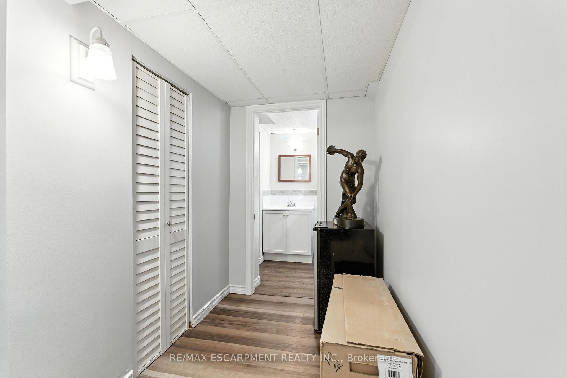 Photo 43 of 172 Adair Avenue N, Hamilton, McQuesten — HOMEH