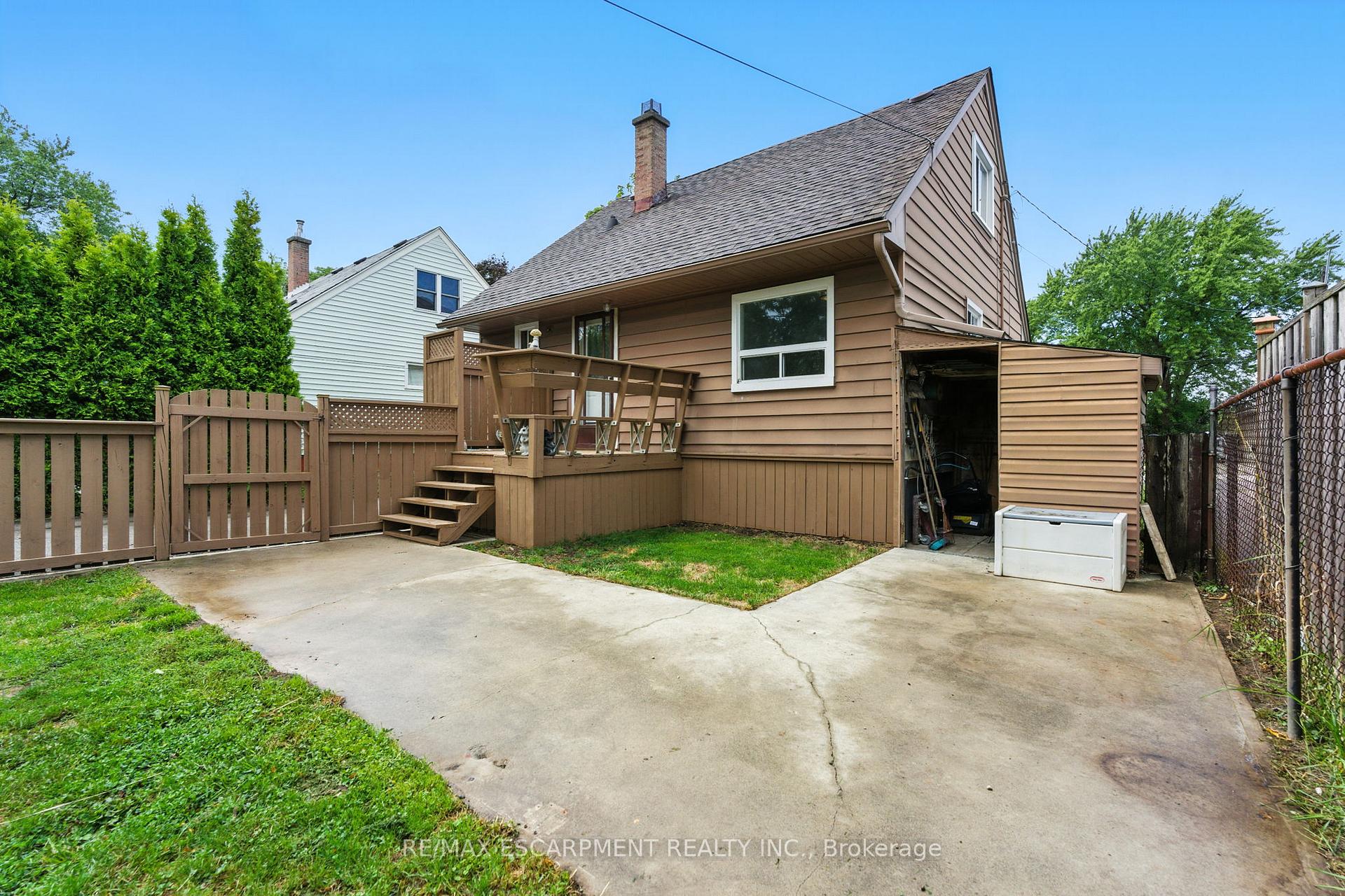 Photo 36 of 172 Adair Avenue N, Hamilton, McQuesten — HOMEH