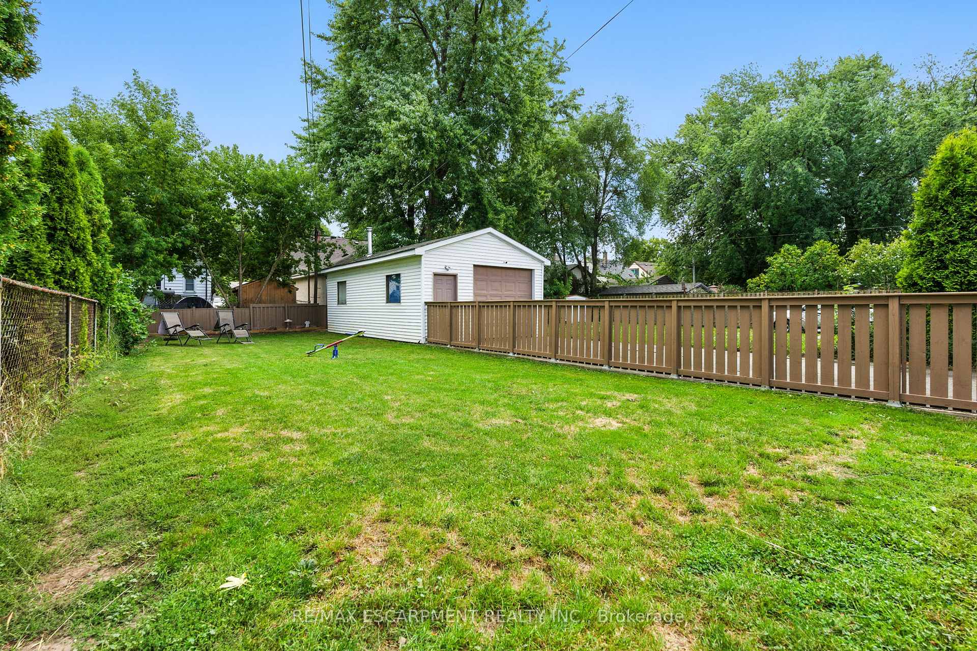 Photo 38 of 172 Adair Avenue N, Hamilton, McQuesten — HOMEH