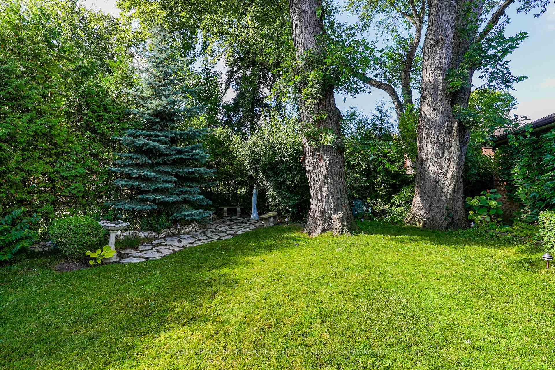 Photo 40 of 1486 Myron Drive, Mississauga, Lakeview — HOMEH