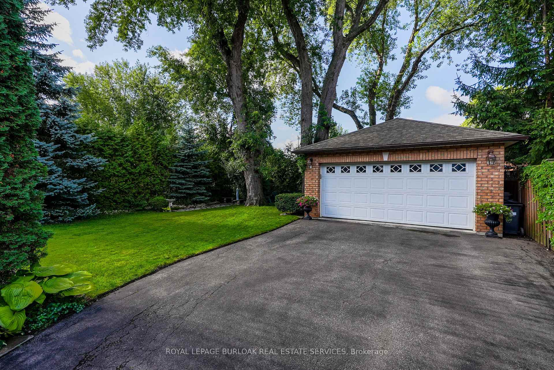 Photo 38 of 1486 Myron Drive, Mississauga, Lakeview — HOMEH